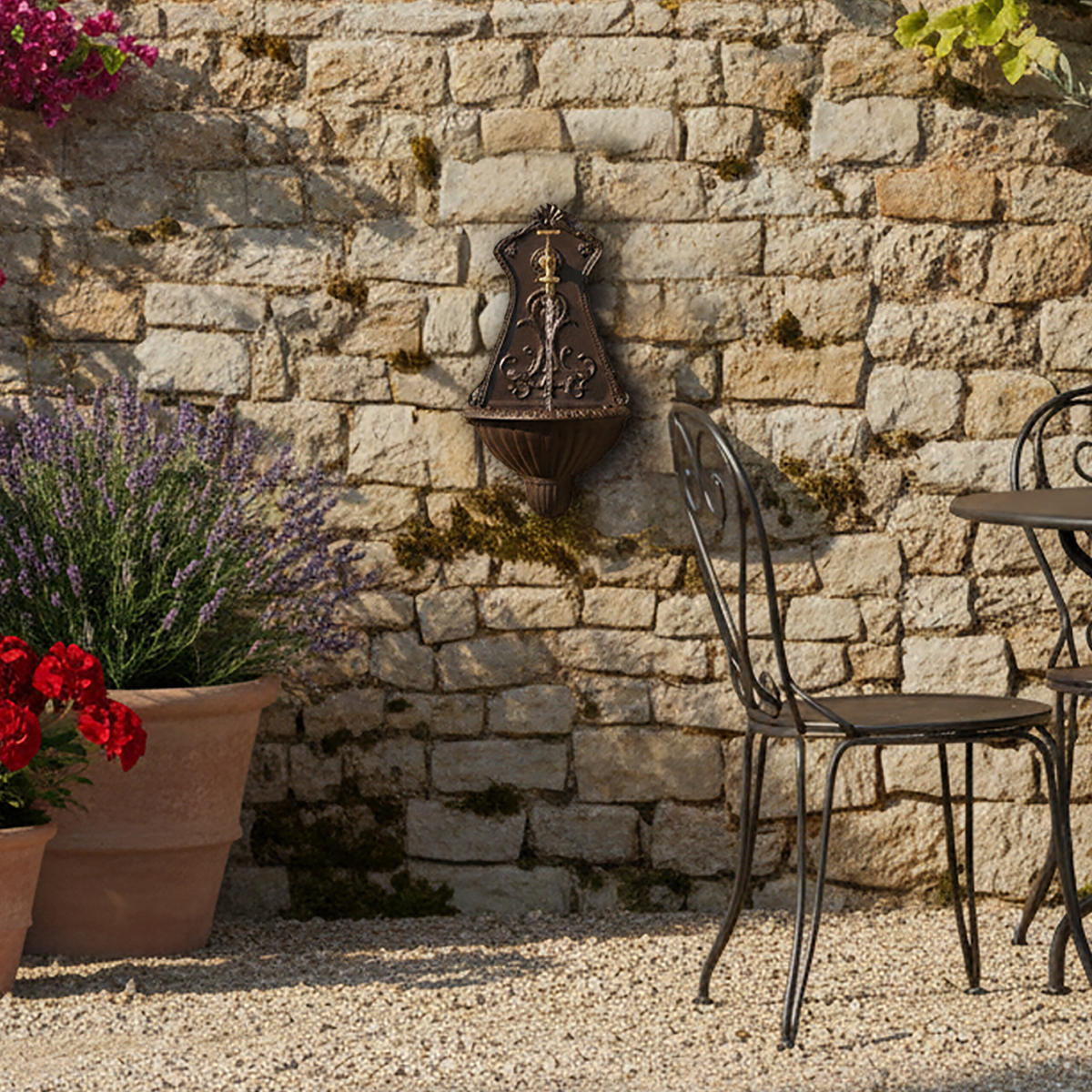 WANDBRUNNEN - Dunkelbraun, Metall (11.5/24.5/42cm) - Relaxdays