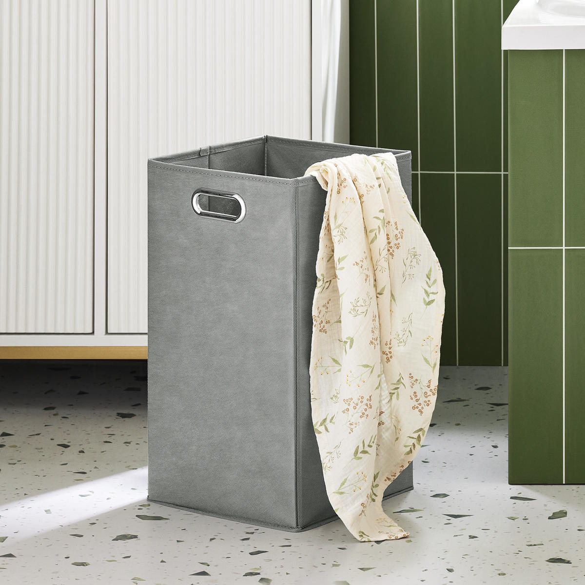 HOCHSCHRANK Weiß - Weiß, Holzwerkstoff/Metall (65/170/32cm) - SoBuy