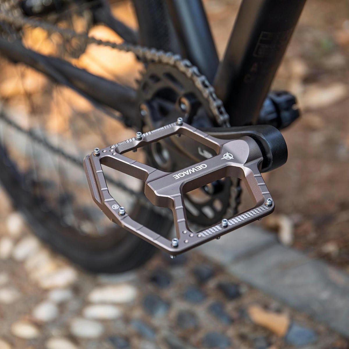 FAHRRADPEDALE CNC-Aluminium ultraflach mit 14 Pins Coffee - Braun, Metall (11/1.5/12cm)