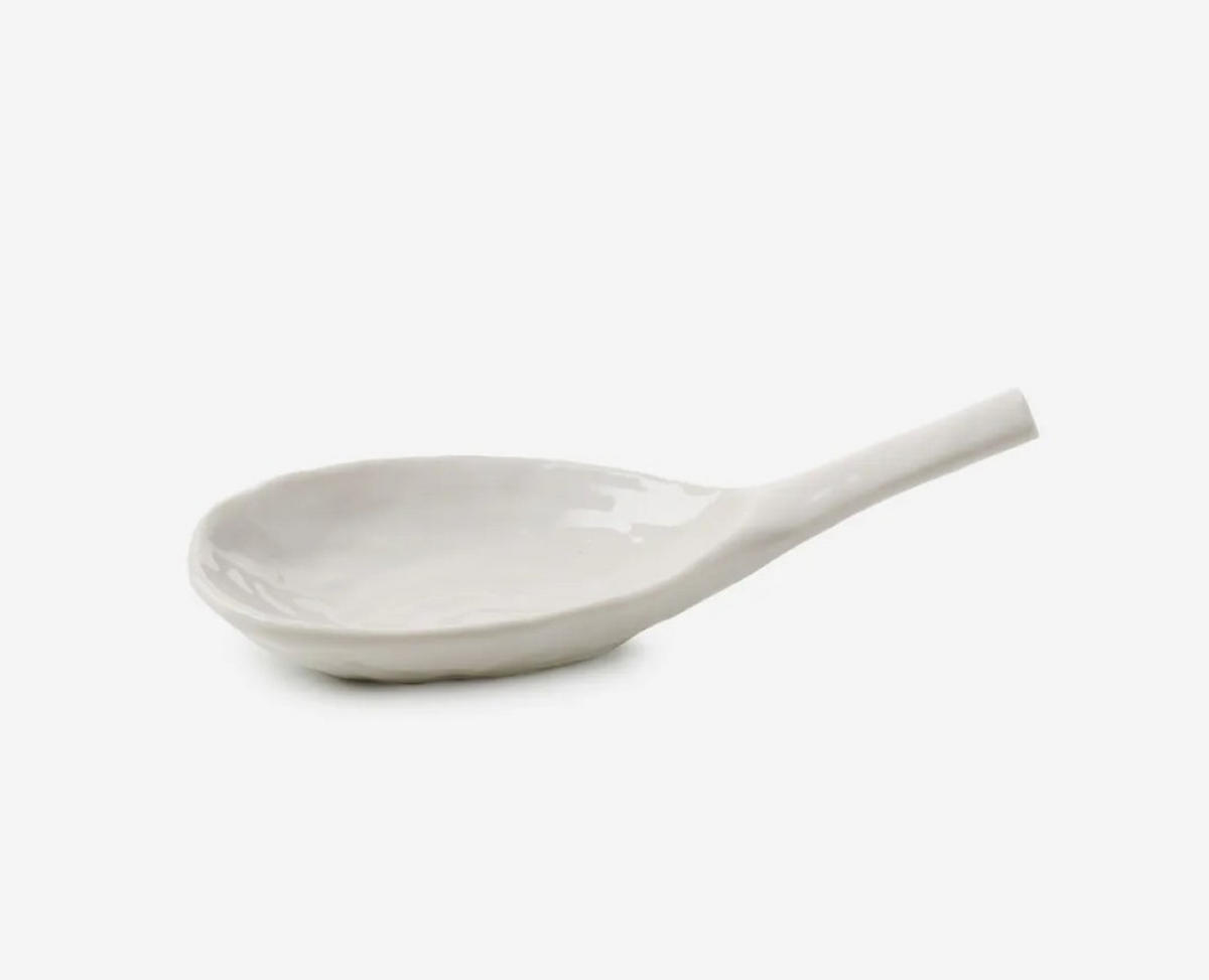 AMUSE GUEULE LOEFFEL / ABLAGE-LOEFFEL YLI 9 CM Alabaster Weiss - Weiß, Keramik (6/4.5/9cm) - Revol Porcelaine France