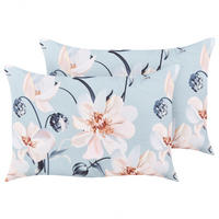 GARTENKISSEN 2er-Set Blumenmuster blau 40/60 cm Apricale - Hellblau, Textil (40/60cm) - Beliani