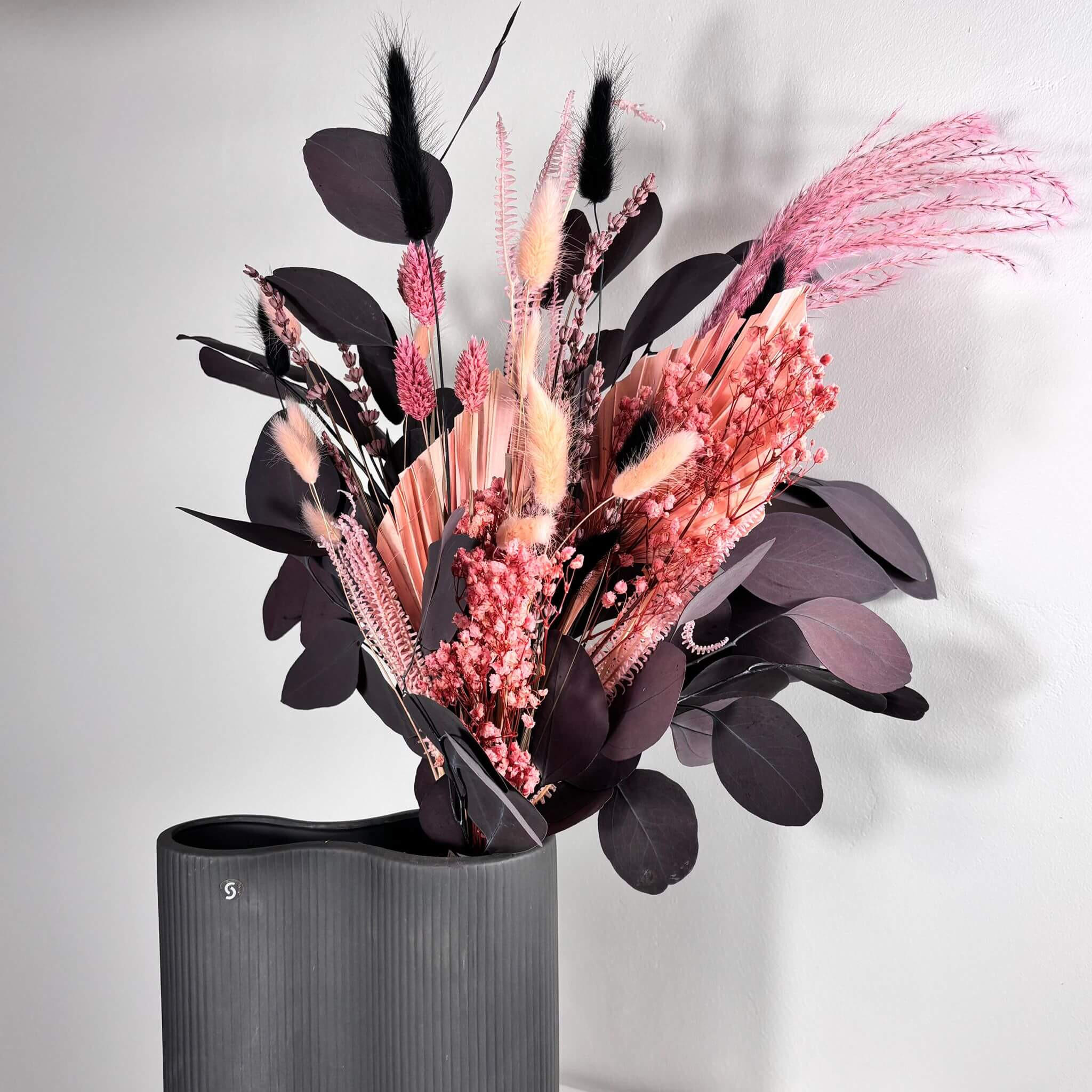 DARK Touch of Pink: Zeitlose Eleganz mit einem Hauch Rosa - 50 cm / pink - Rosa, Naturmaterialien (50cm) - Lykke & You