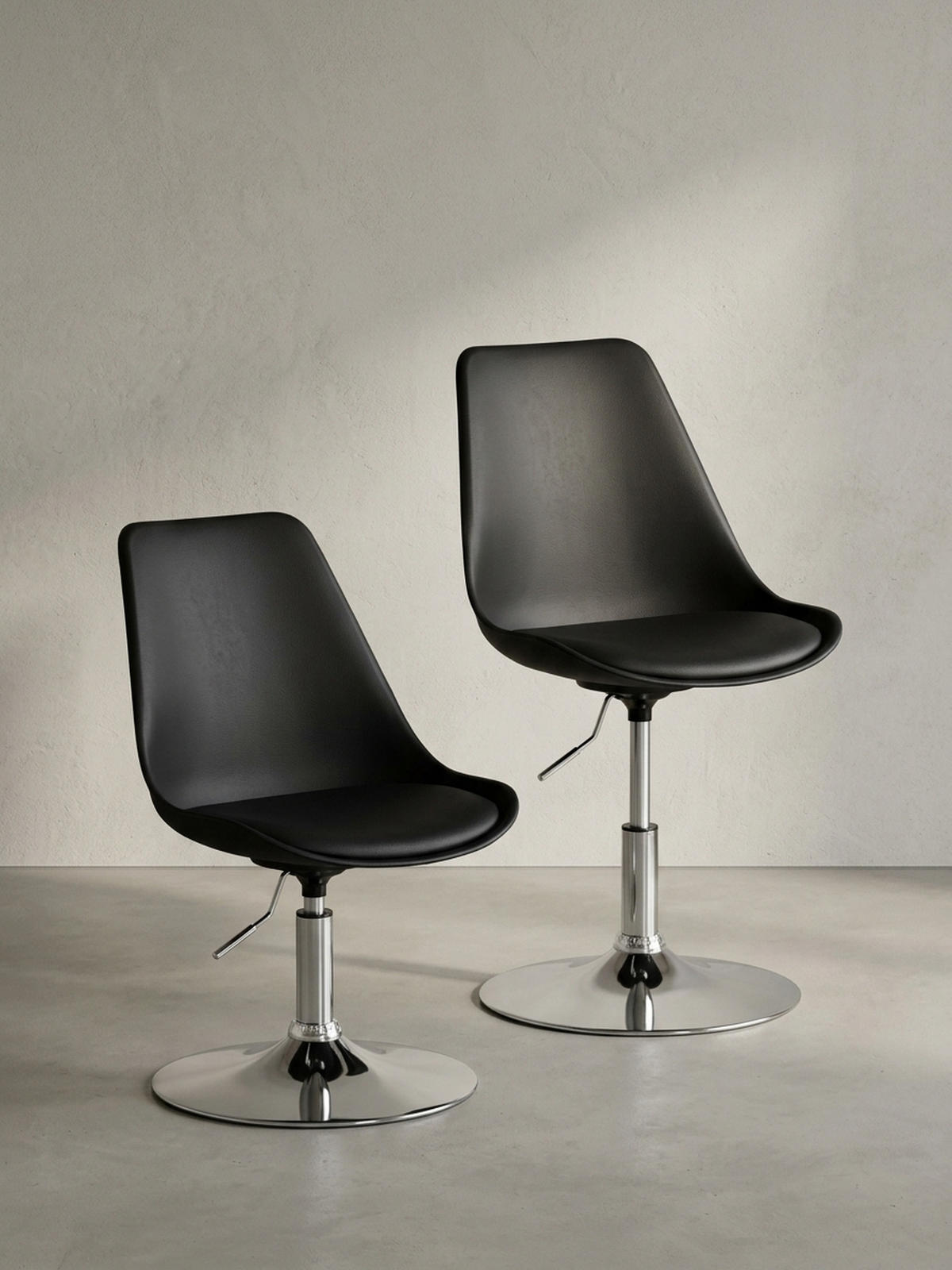 DREHSTUHL Kunstleder Trompetenfuß Chromgestell, Schwarz 46x46x88 cm - Silberfarben/Schwarz, Kunststoff/Textil (46/88/46cm) - KADIMA DESIGN
