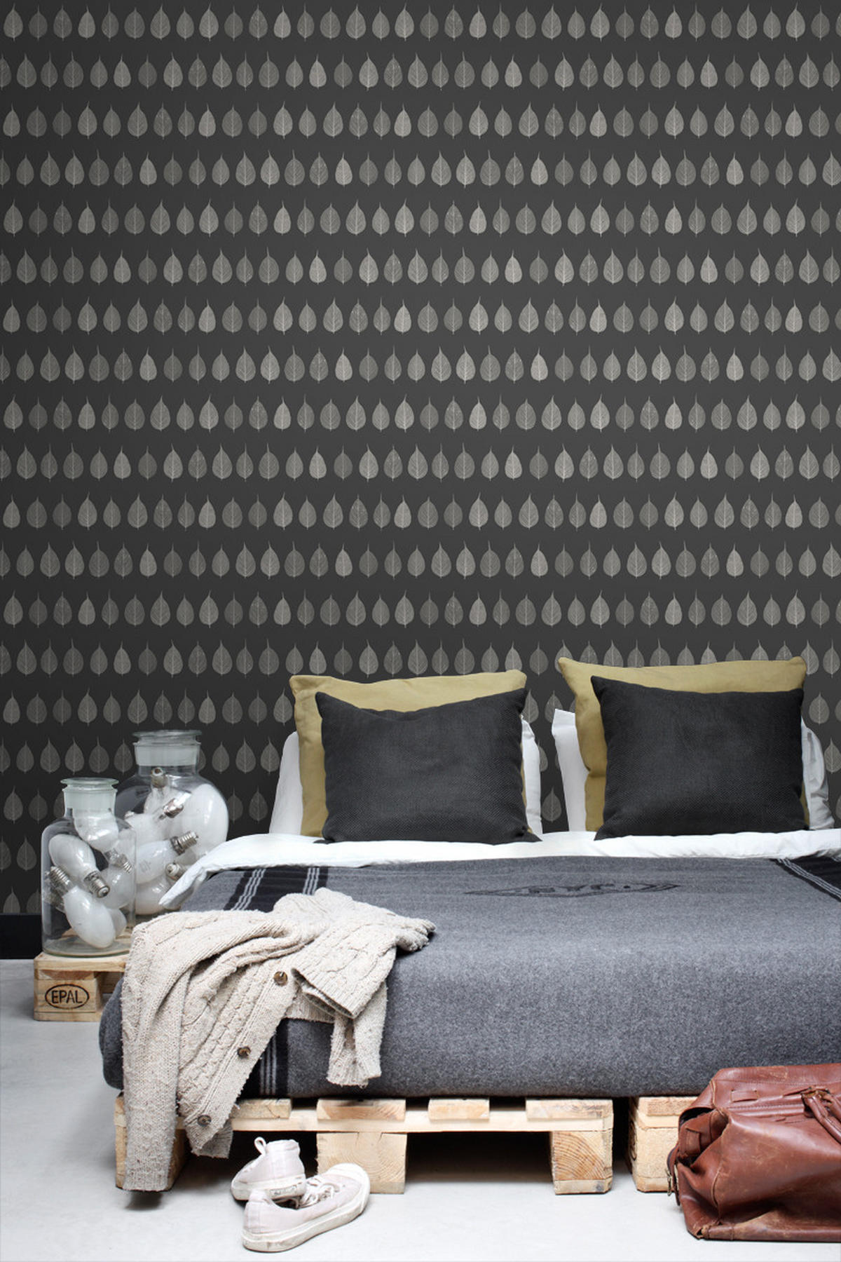 TAPETE Skelettblätter 53 cm x 10.05 m - Schwarz, Papier (53/1000cm) - ESTAhome