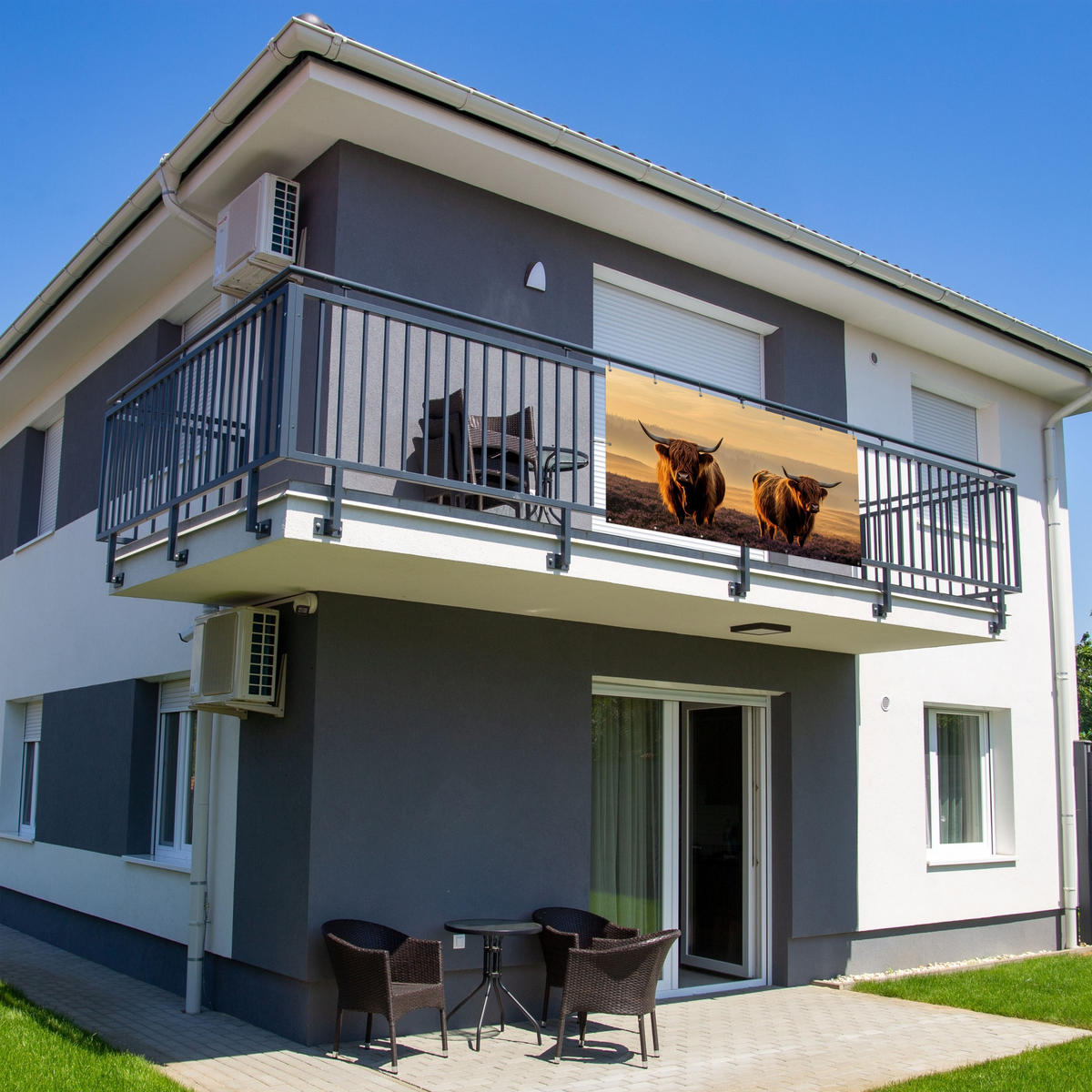 BALKON-SICHTSCHUTZ Schottische Hochlandbewohner - Heide - Landschaft - Tiere - Cognac, Kunststoff (200/110cm) - MuchoWow