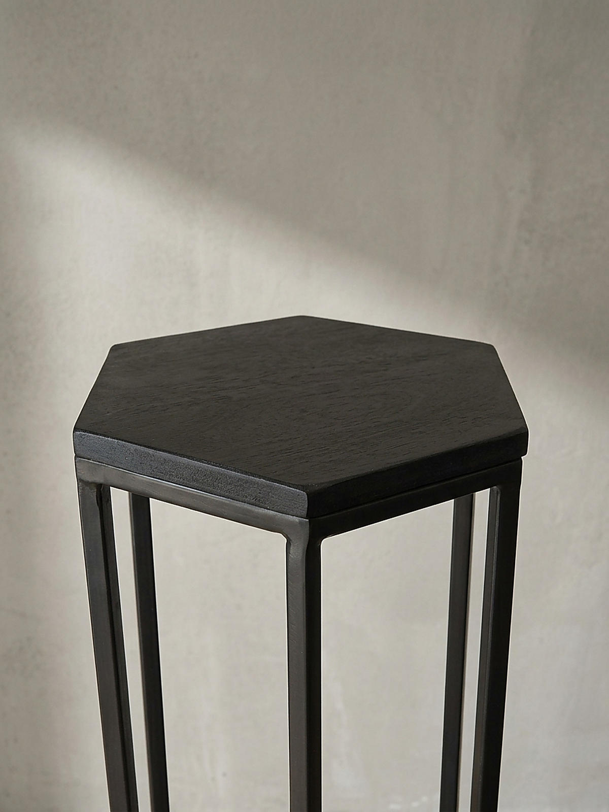 BEISTELLTISCHE 3er Set Massivholz und Metall in Hexagon-Form - Schwarz, Holz/Metall (35/35/90cm) - KADIMA DESIGN