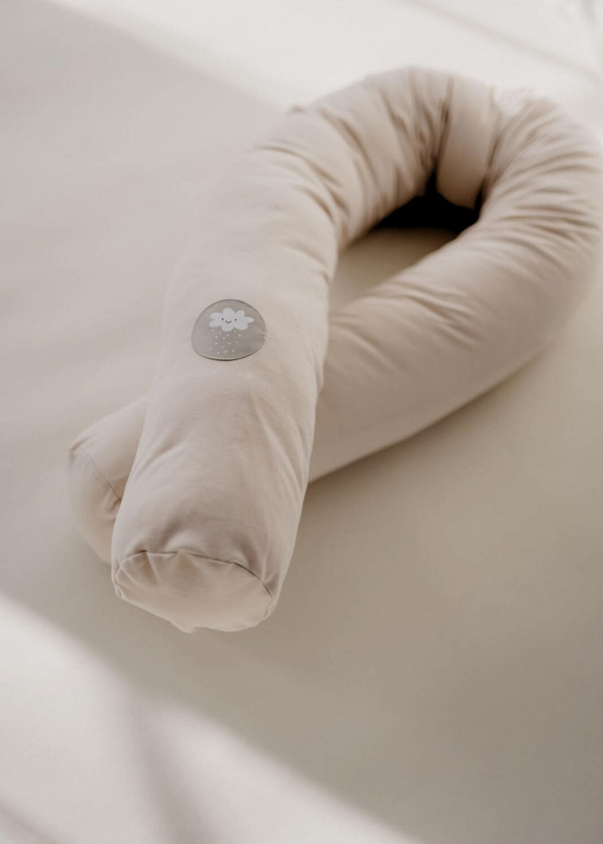 NESTCHENSCHLANGE Cozy "Little Cloud, Stone" 190 cm Bettschlange - Weiß/Grau, Textil (15/190cm) - Sämann – make a difference.