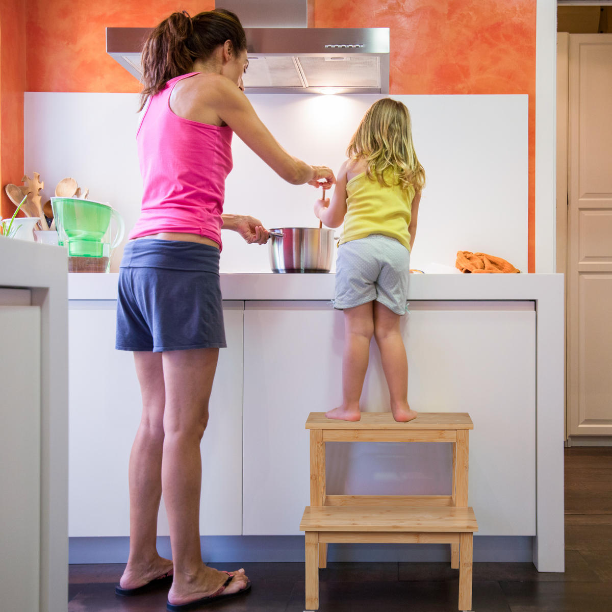 TRITTHOCKER - Hellbraun, Holz (40/40/40.5cm) - Relaxdays