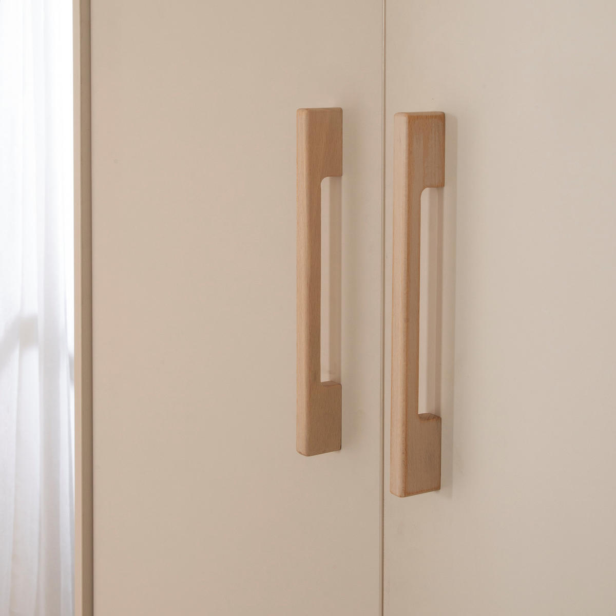 KLEIDERSCHRANK 3-türig Jil - Kastanienfarben/Kaschmir, Holz/Holzwerkstoff (138/200/55cm) - Roba