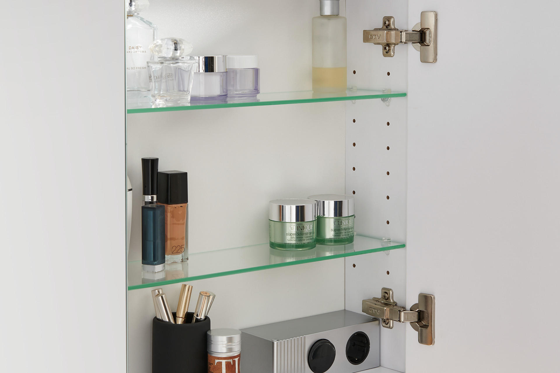 Stauraum im Spiegelschrank