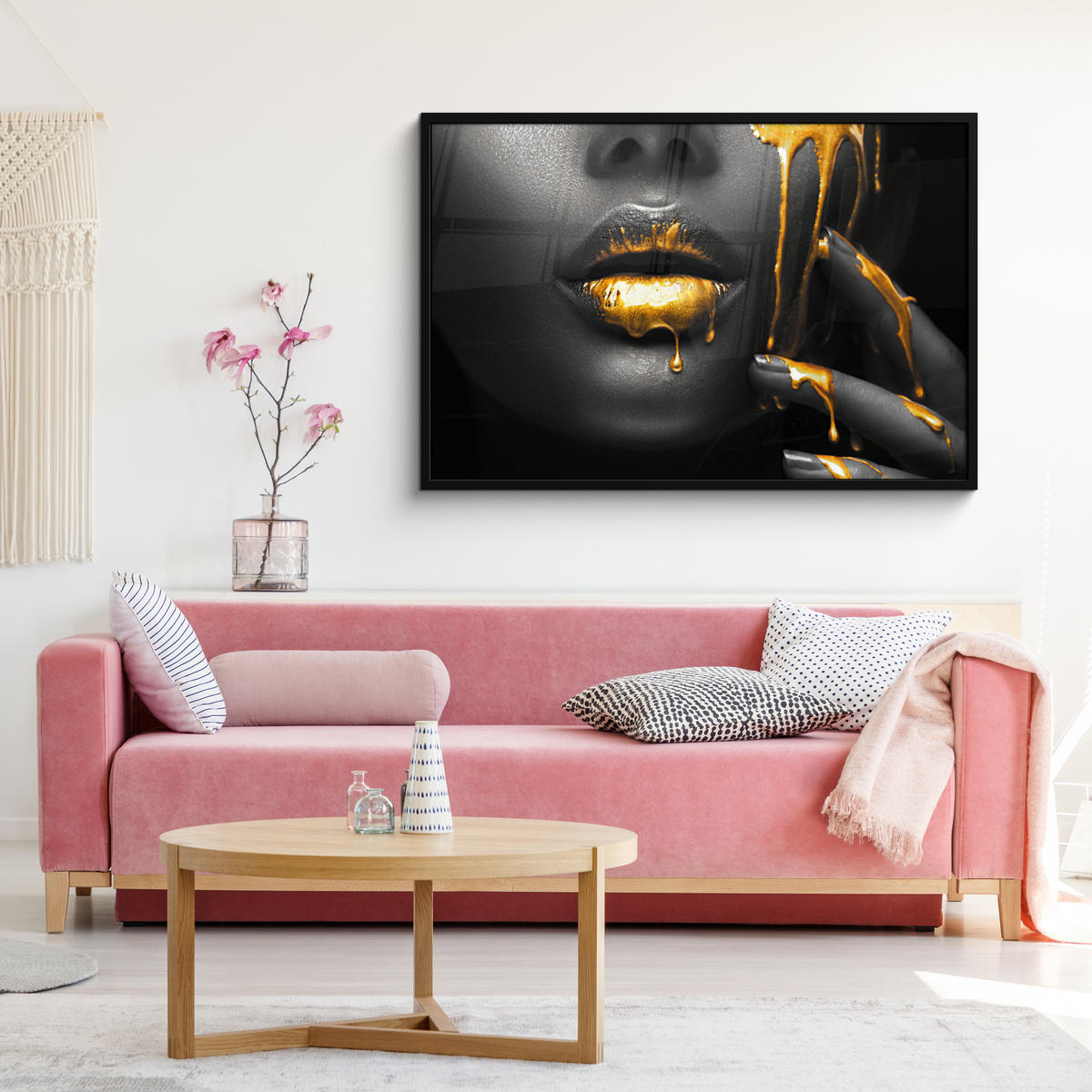 ZARÁMOVANÝ PLAGÁT Žena - čierna - zlatá - tvár - pery 120x80 cm - zlatá, papier (120/80cm) - MuchoWow
