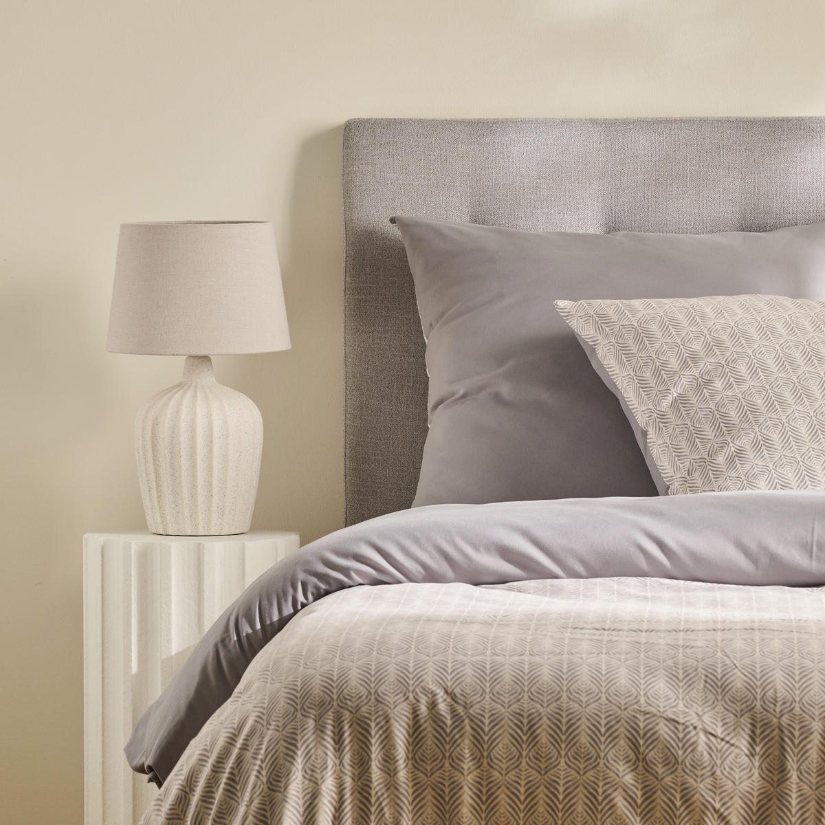 BETTWÄSCHE Ariess - Grau, Textil (200/220cm) - home&you