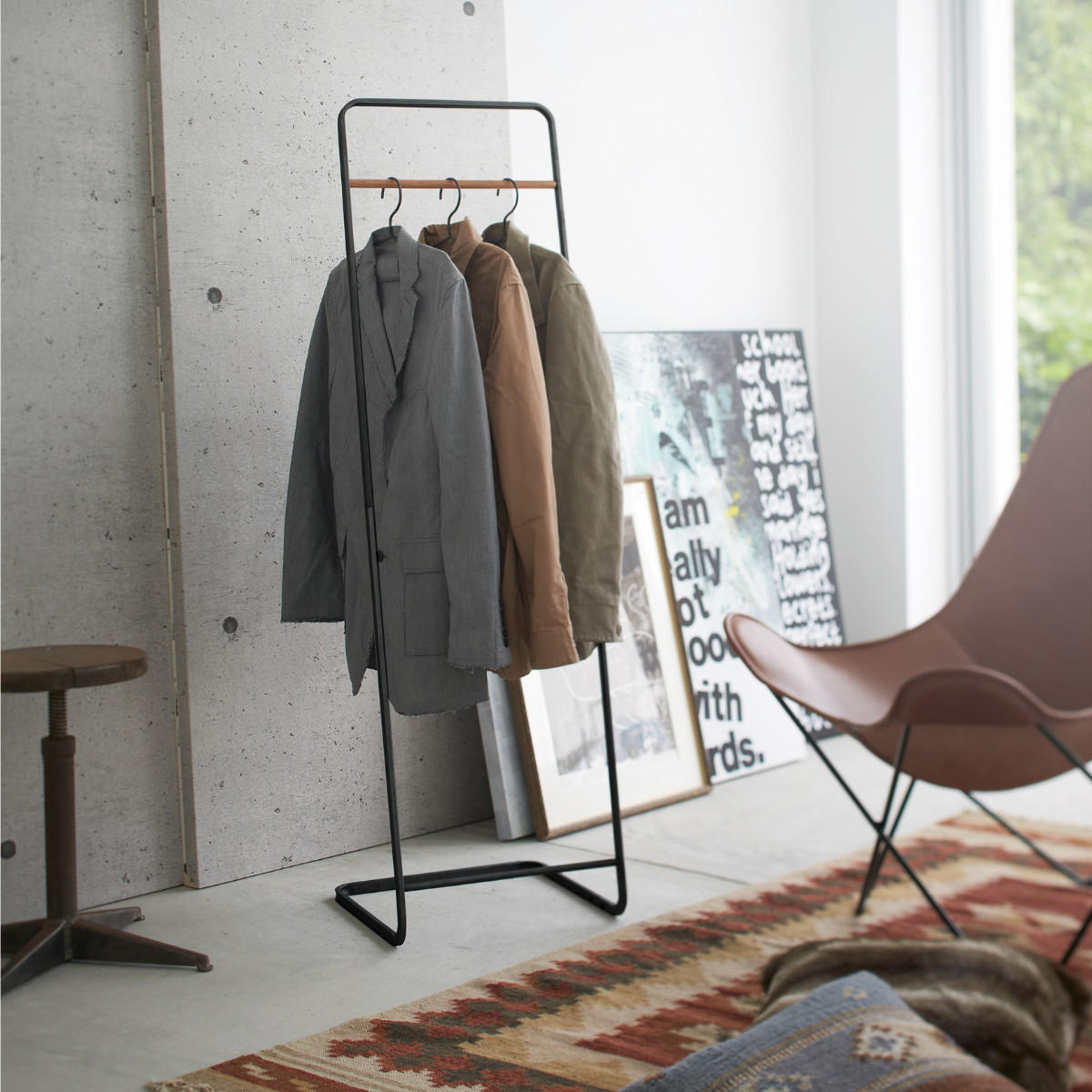 KLEIDERSTÄNDER - tower 40/40/140 cm - Schwarz, Metall (40/140/40cm) - Yamazaki