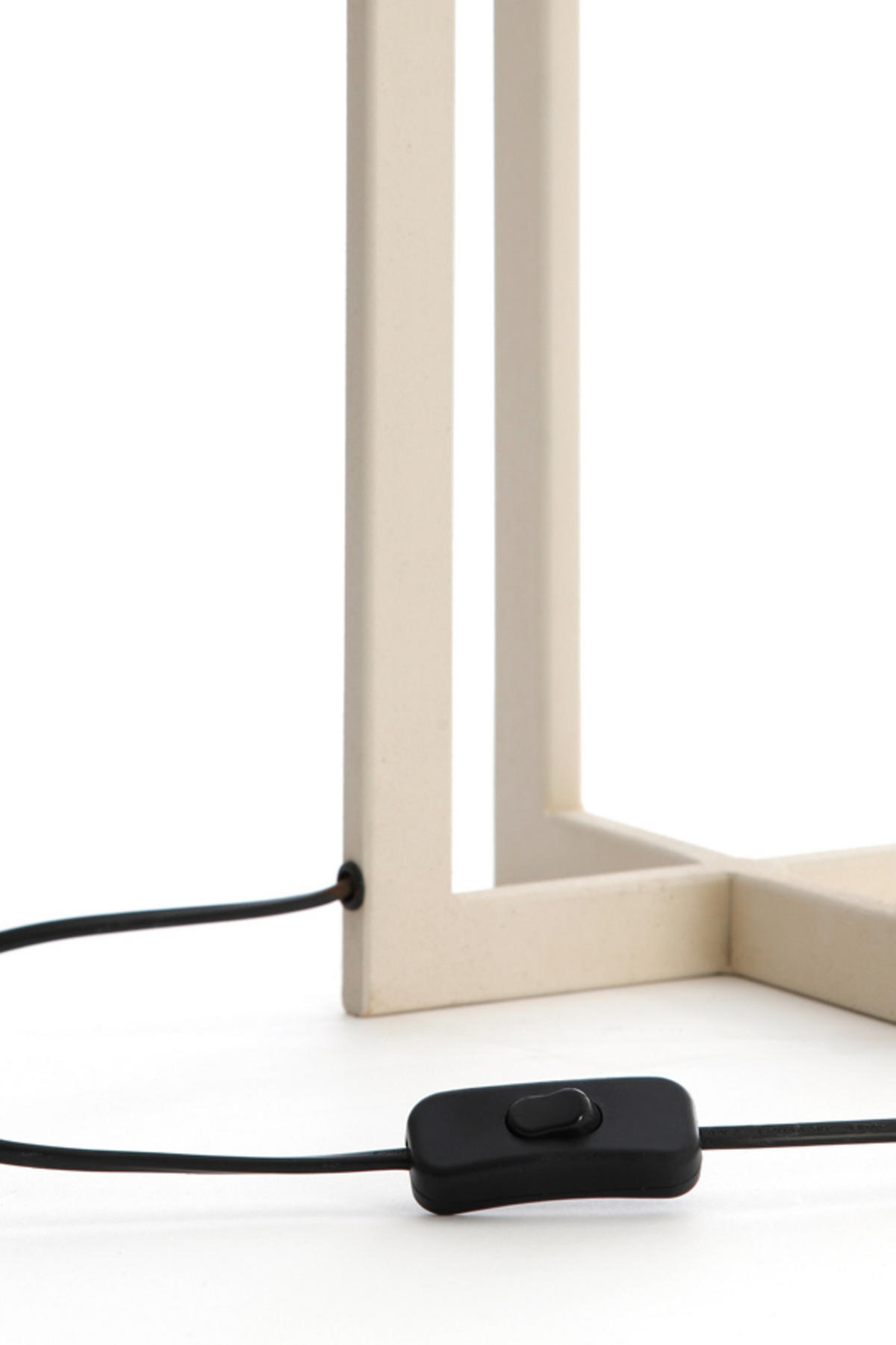 LAMPENFUSS Mace Weiß 21/21/46 cm - Weiß, Metall (21/21/46cm) - Light & Living