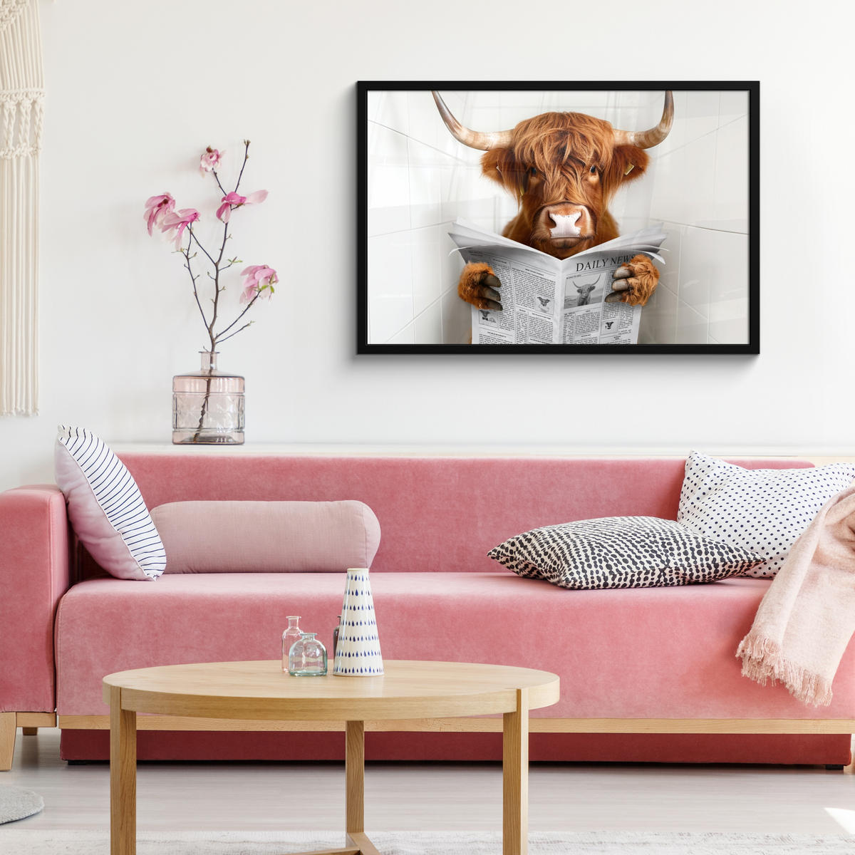 ZARÁMOVANÝ PLAGÁT Škótsky horal - Zviera - Noviny - Toaleta 90x60 cm - farba gaštana, papier (90/60cm) - MuchoWow
