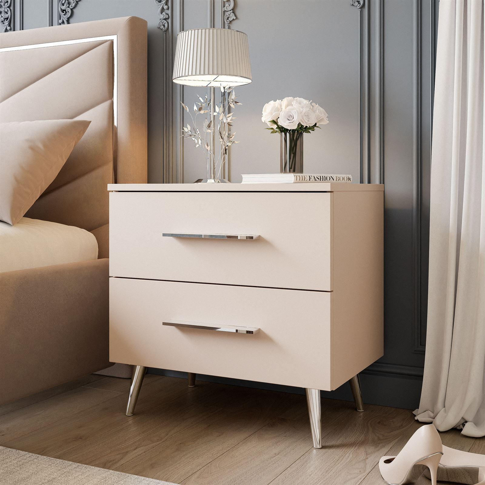 NACHTTISCH AURA KASCHMIR mit silbernen Beinen und Griffen - Kaschmir, Holzwerkstoff (55/55/37cm) - Lookway