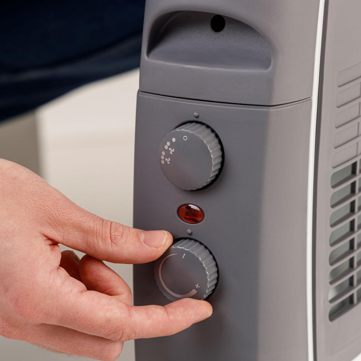 ELEKTROHEIZUNG – Taurus Clima Turbo 2000 W – Konvektor, 3 Heizstufen, Thermostat, Turbo-Funktion, Leise, Tragbar, Stabiler Standheizkörper, Weiß - Weiß, Metall (14/15/40cm)