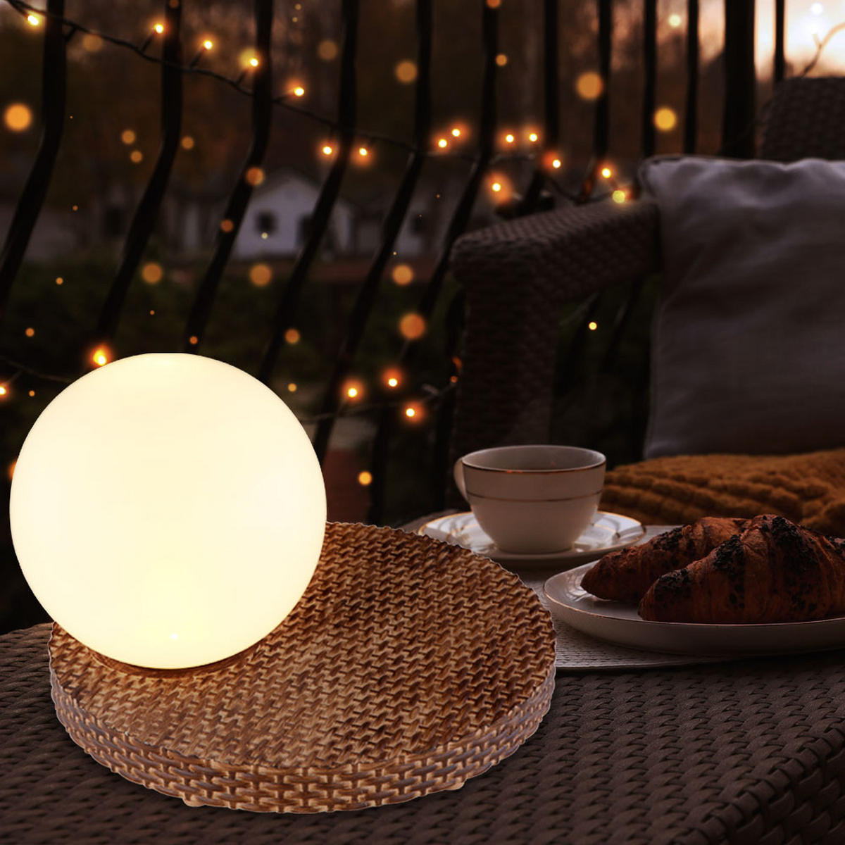 LED AUSSENLEUCHTE Kugel Rattan Optik Weiß - Weiß, Kunststoff (20/20/17cm) - Globo Lighting