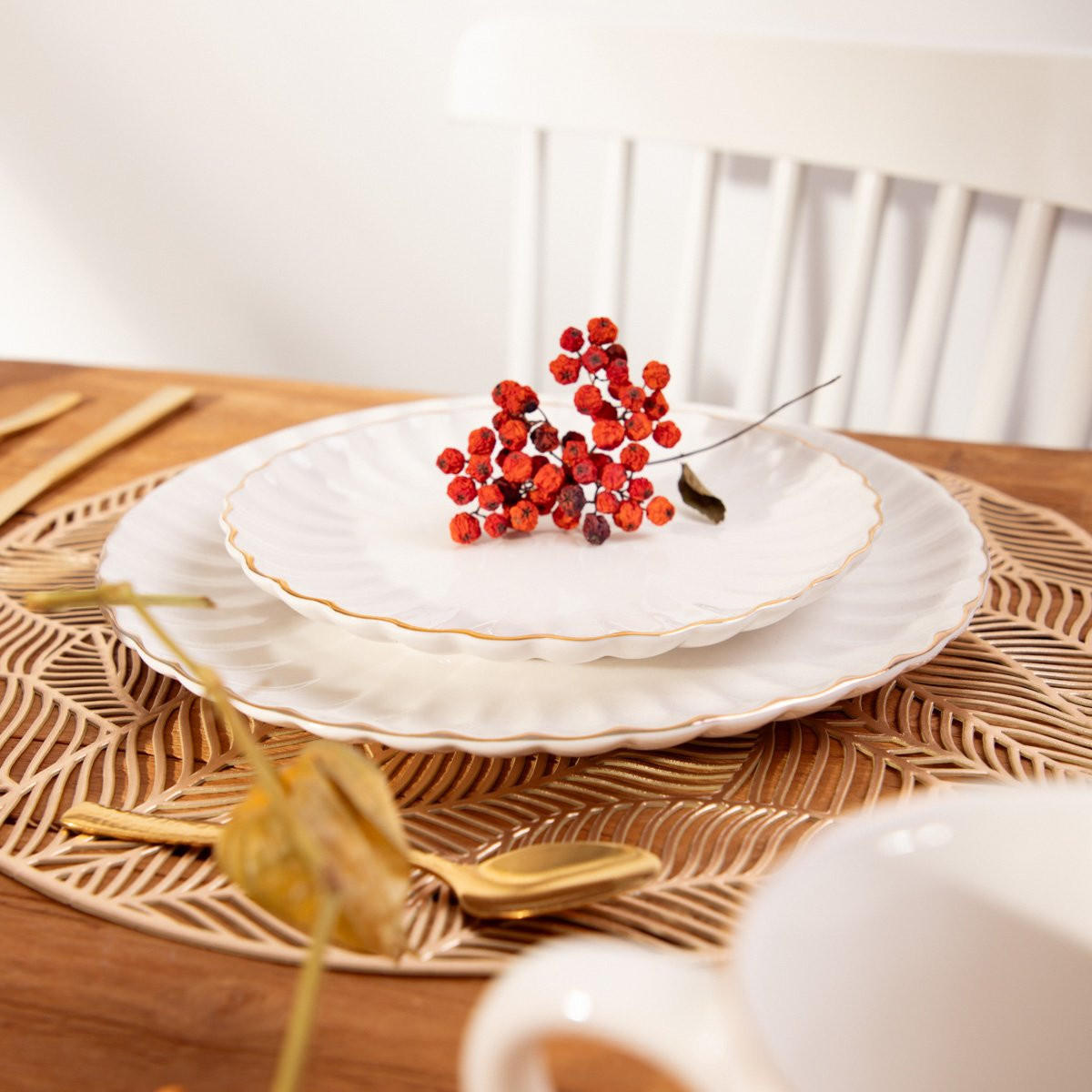 ESSTELLER Melida mit Goldrand 27 cm 6er-Set - Weiß, Keramik (27/27/1cm) - Homla