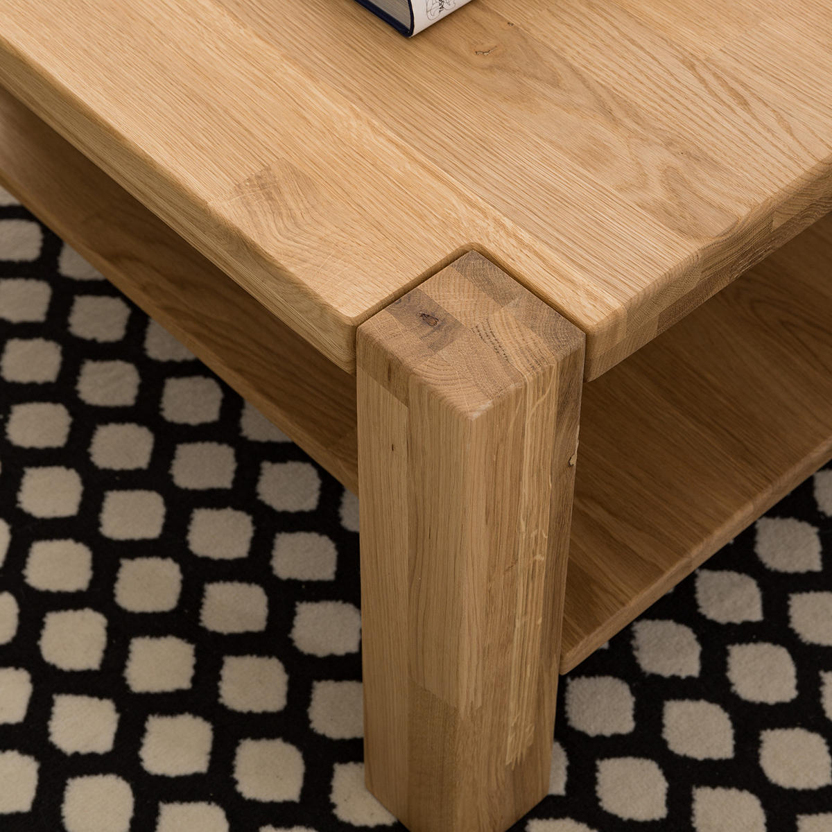 COUCHTISCH - Massivholz - Eichefarben/Braun, Holz (70/70/38cm) - home24