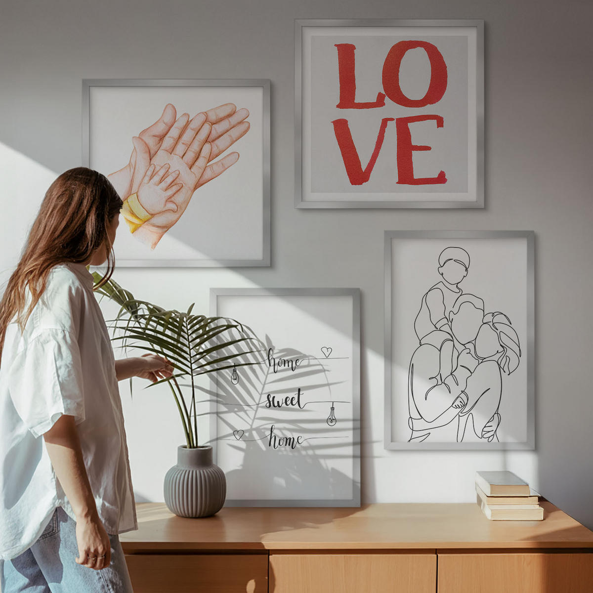 BILDER SET 4er Set - 50x50 cm & 40x60 cm Silberner Rahmen - Familienillustrationen Hausschilder - Silberfarben, Kunststoff (50/50cm) - TULUP