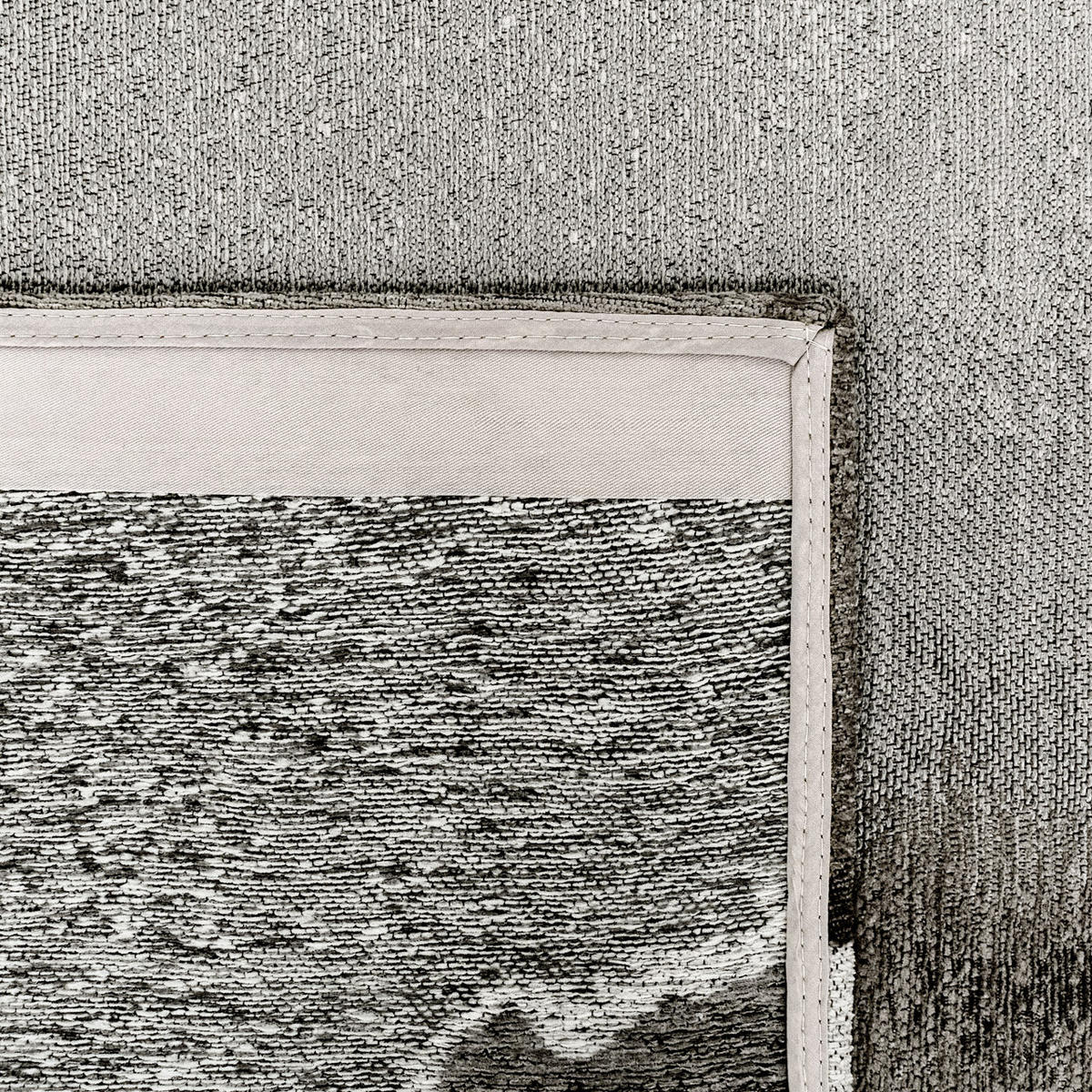 PREPROGA Lagoon Black Shadow 200/280 cm - črna, umetna masa/tekstil (200/280cm) - Louis De Poortere