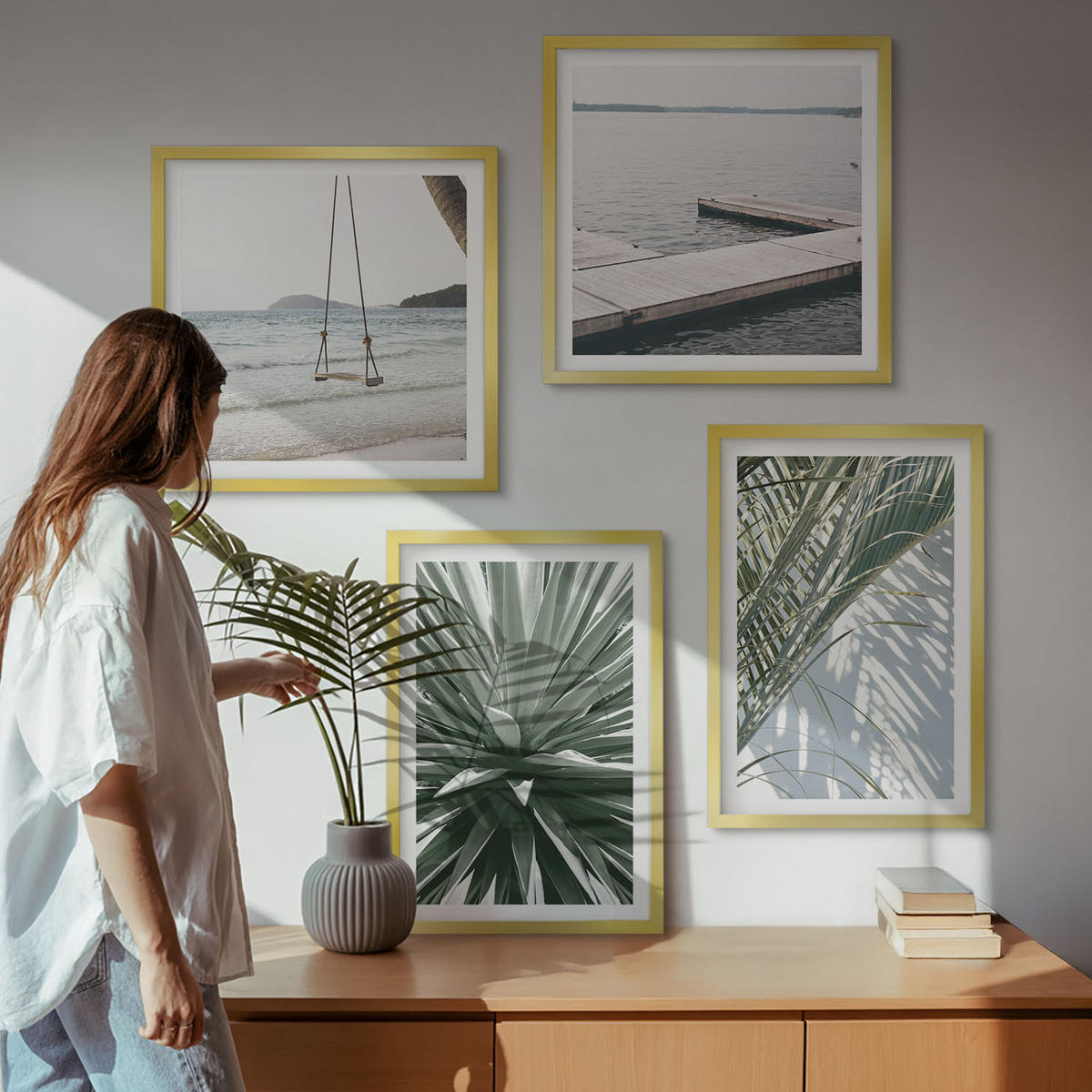 WANDBILDER 4er Set - 50x50 cm & 40x60 cm Goldrahmen - Hängebrücke aus Palmenblättern - Goldfarben, Kunststoff (50/50cm) - ArtPrintCave