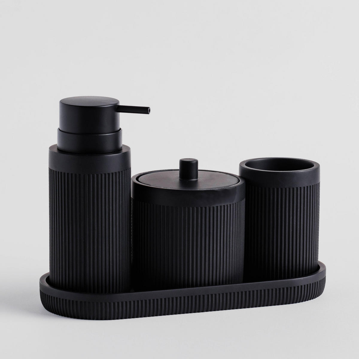 BECHER Maya - Schwarz, Kunststoff (7/11/7cm) - home&you