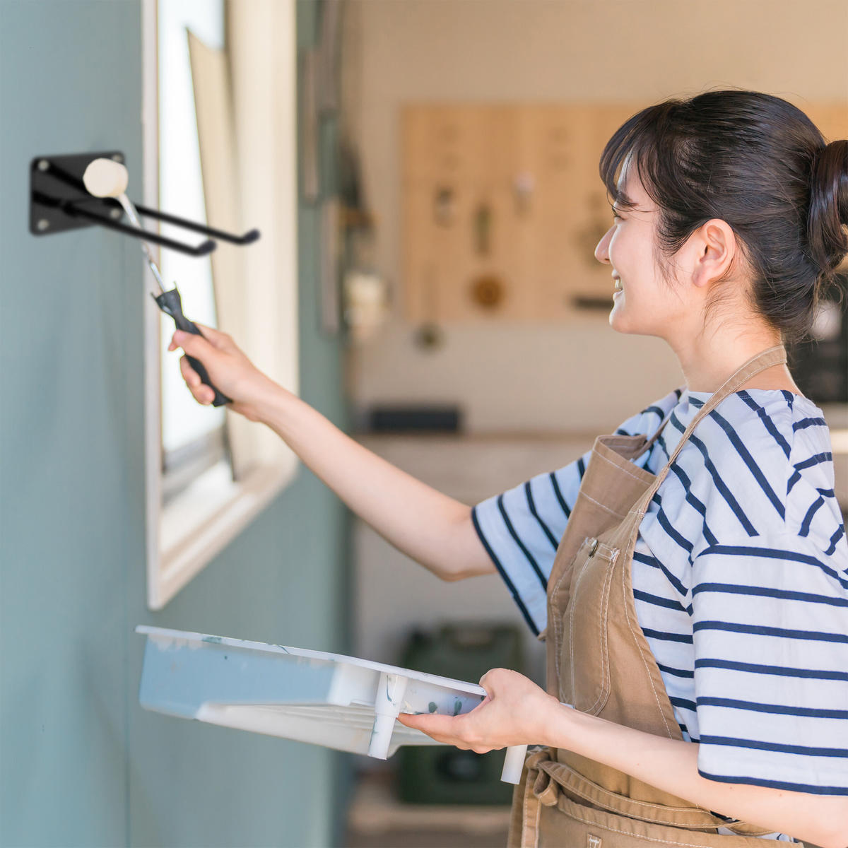 3XGERÄTEHALTER - Schwarz, Kunststoff/Metall (9/7.5/24cm) - Relaxdays