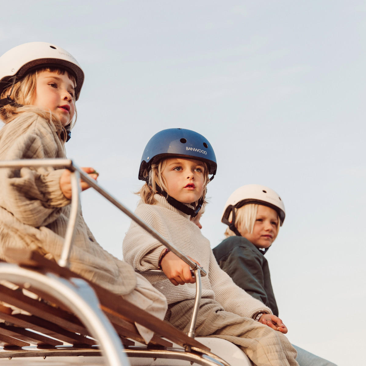FAHRRADHELM für Kinder 3-7 Jahre, Himmel - Hellblau, Kunststoff (21/24cm) - Banwood