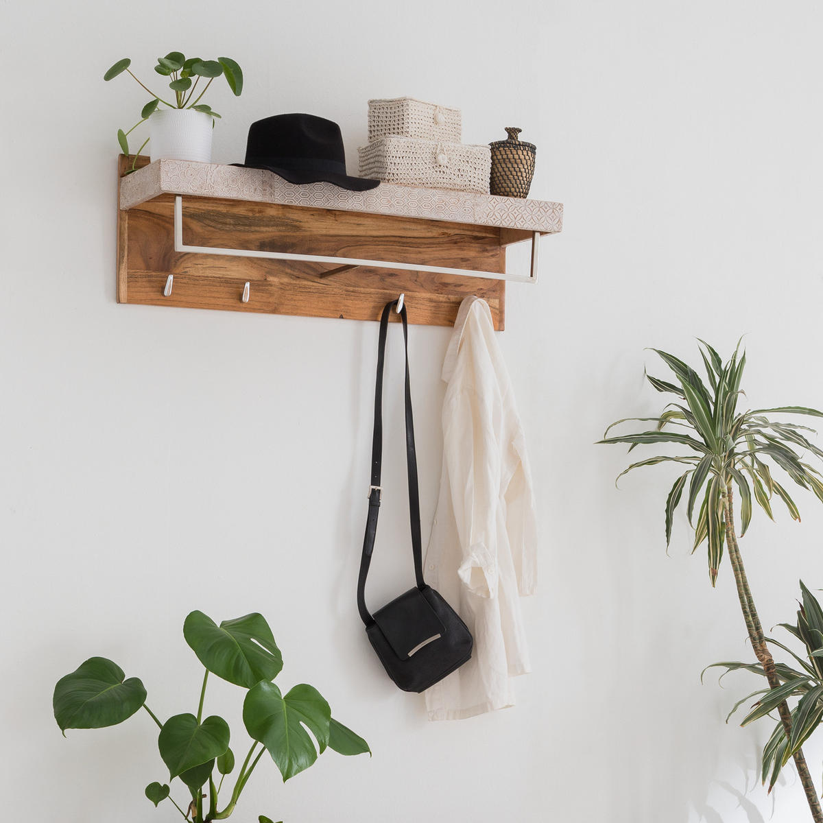 WANDGARDEROBE - Akazie massiv - Akaziefarben, Holz (90/30/25cm) - home24