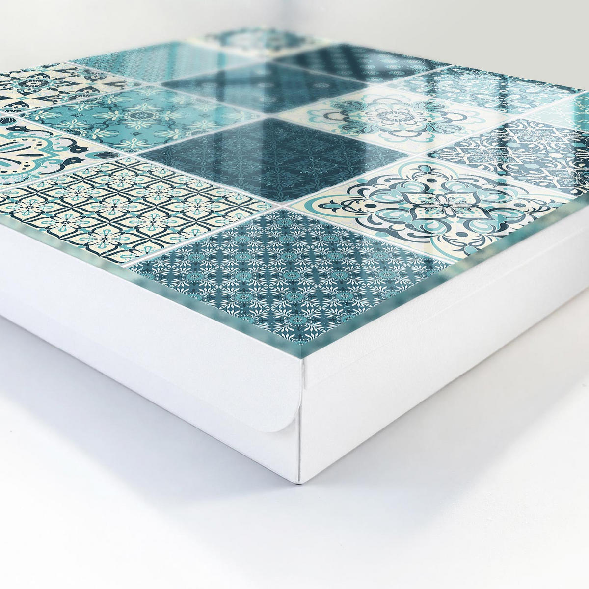 SCHLÜSSELBOX Weiß 30x30 cm – Türöffnung nach rechts - Retro-Mosaik - Türkis, Metall (30/30/5cm) - TULUP