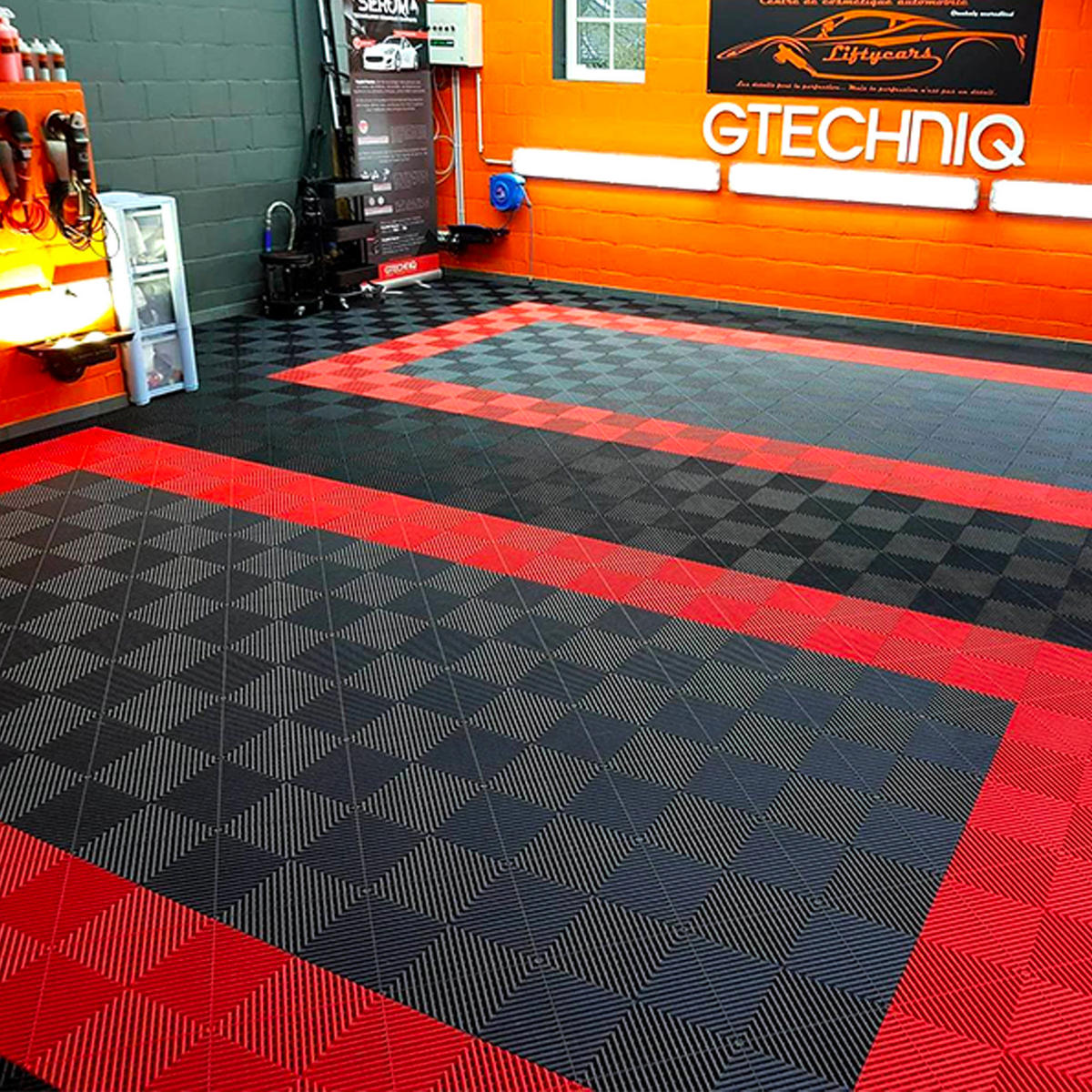 KLICKFLIESEN Durchbrochen für Garage, Werkstatt und Ausstellungsraum - Farbe Rot - Set von 6 Fliesen - Rot, Kunststoff (39.5/39.5/2cm) - MOSAIK AERO