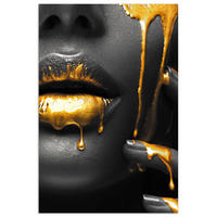 POSTER Frau - Schwarz - Gold - Gesicht - Lippen 80x120 cm - Goldfarben, Papier (80/120/0.1cm) - MuchoWow