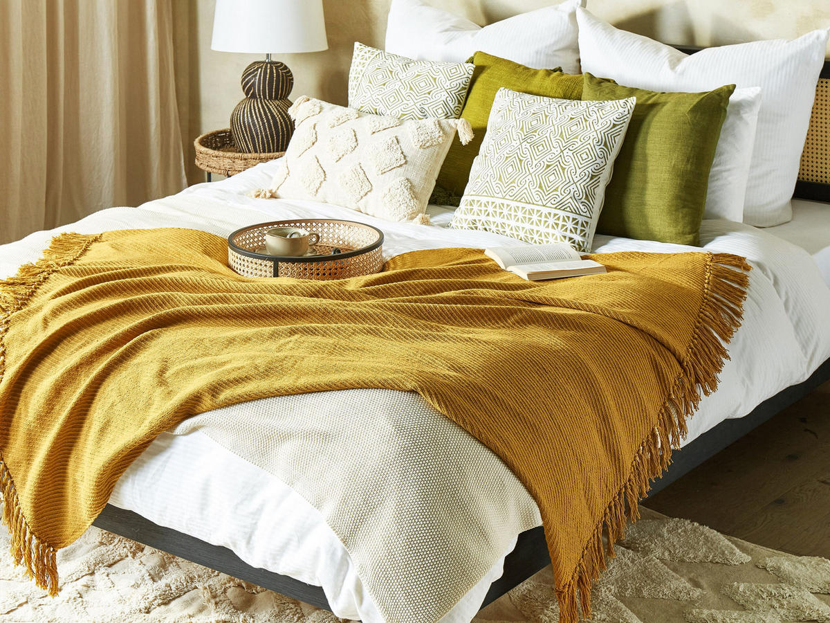 DECKE Senfgelb Yarsa 125/150 cm - Dunkelgelb, Naturmaterialen/Textil (125/150cm) - Beliani