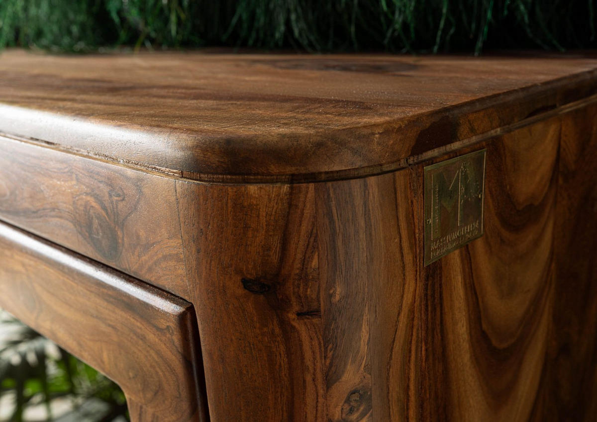 VITRINE Sheesham 109x40x202 walnuss gewachst TORONTO #211 - Walnussfarben, Holzwerkstoff (109/202/40cm) - Massivmoebel24