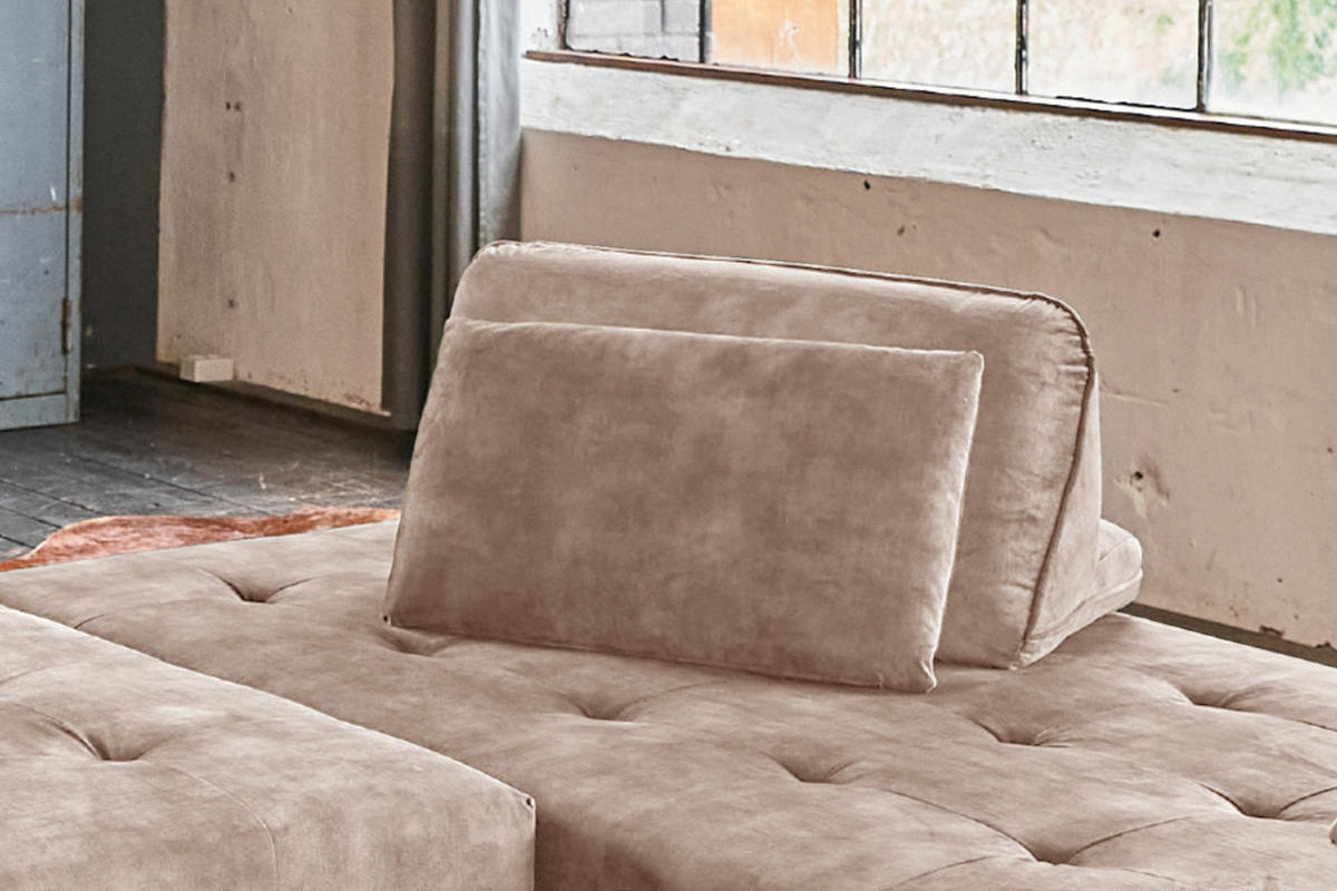 RÜCKENKISSEN WIOLO Taupe Velvet - Taupe, Textil (80/46cm) - KAWOLA