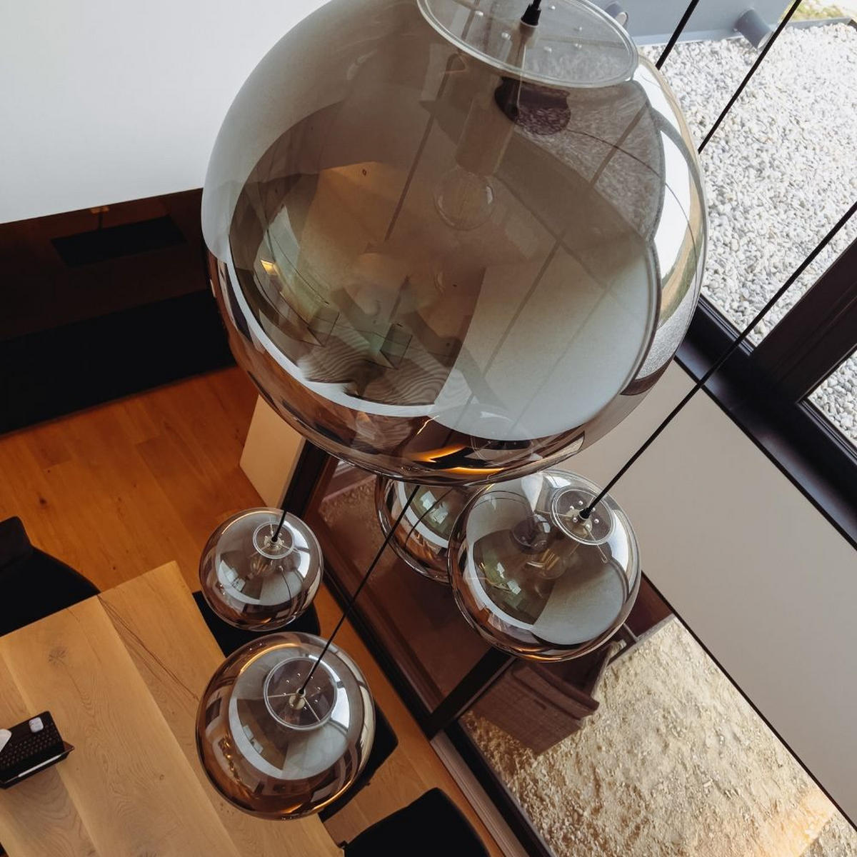 GALERIELEUCHTE Orb 5m Abhängung Rauch Verlauf/Weiß Ø 40cm - Weiß/Grau, Glas (40/40/40cm) - s.luce