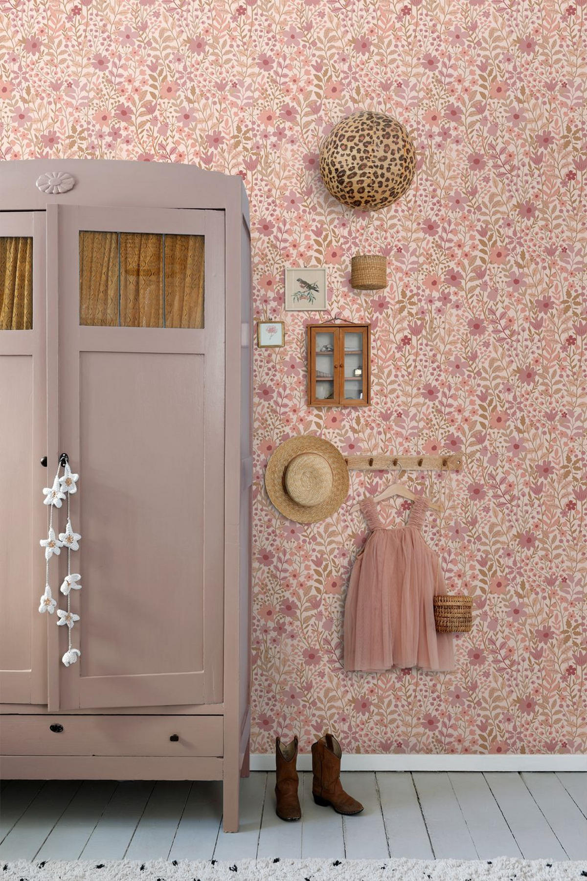 TAPETE Blumen 50 x 900 cm - Lila, Papier (50/900cm) - ESTAhome