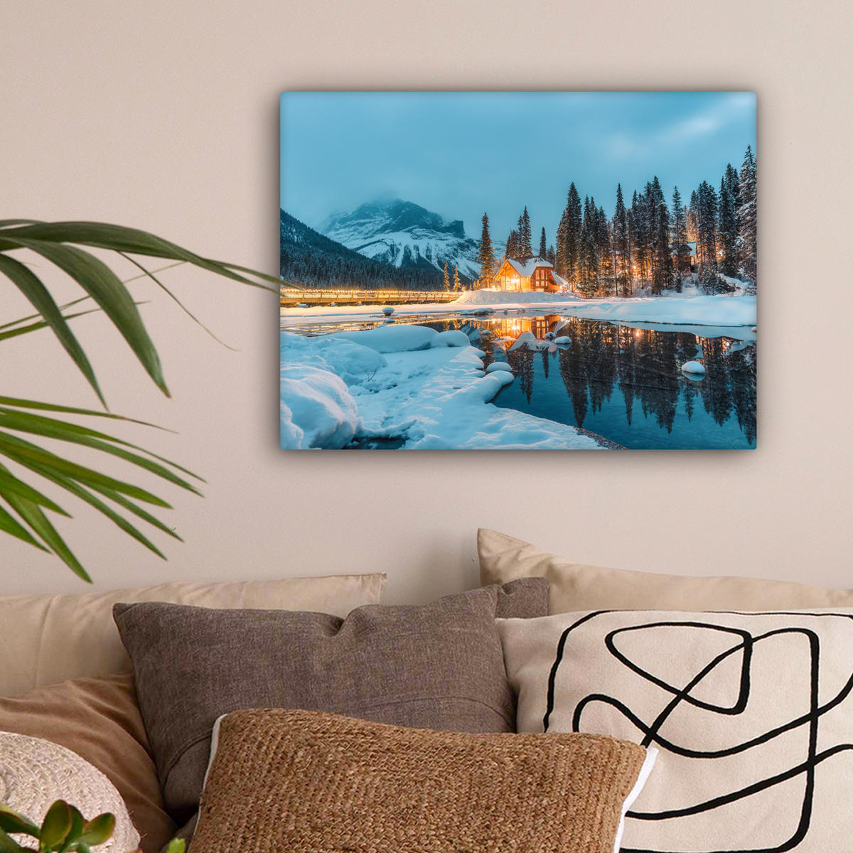 LEINWANDBILD Winterlandschaft - Natur - Haus - Berge - Schnee Wandbild 40x30 cm - Hellblau, Textil (40/30cm) - MuchoWow