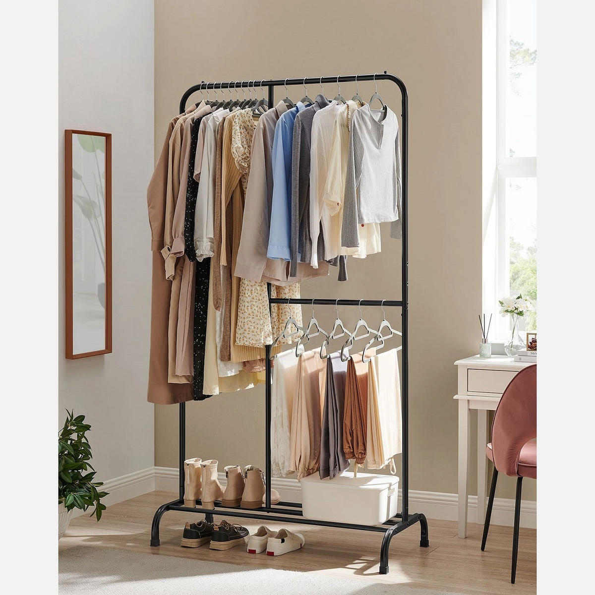 KLEIDERSTÄNDER NGERULMUD - Schwarz, Metall (105/195/50cm) - Hansiro