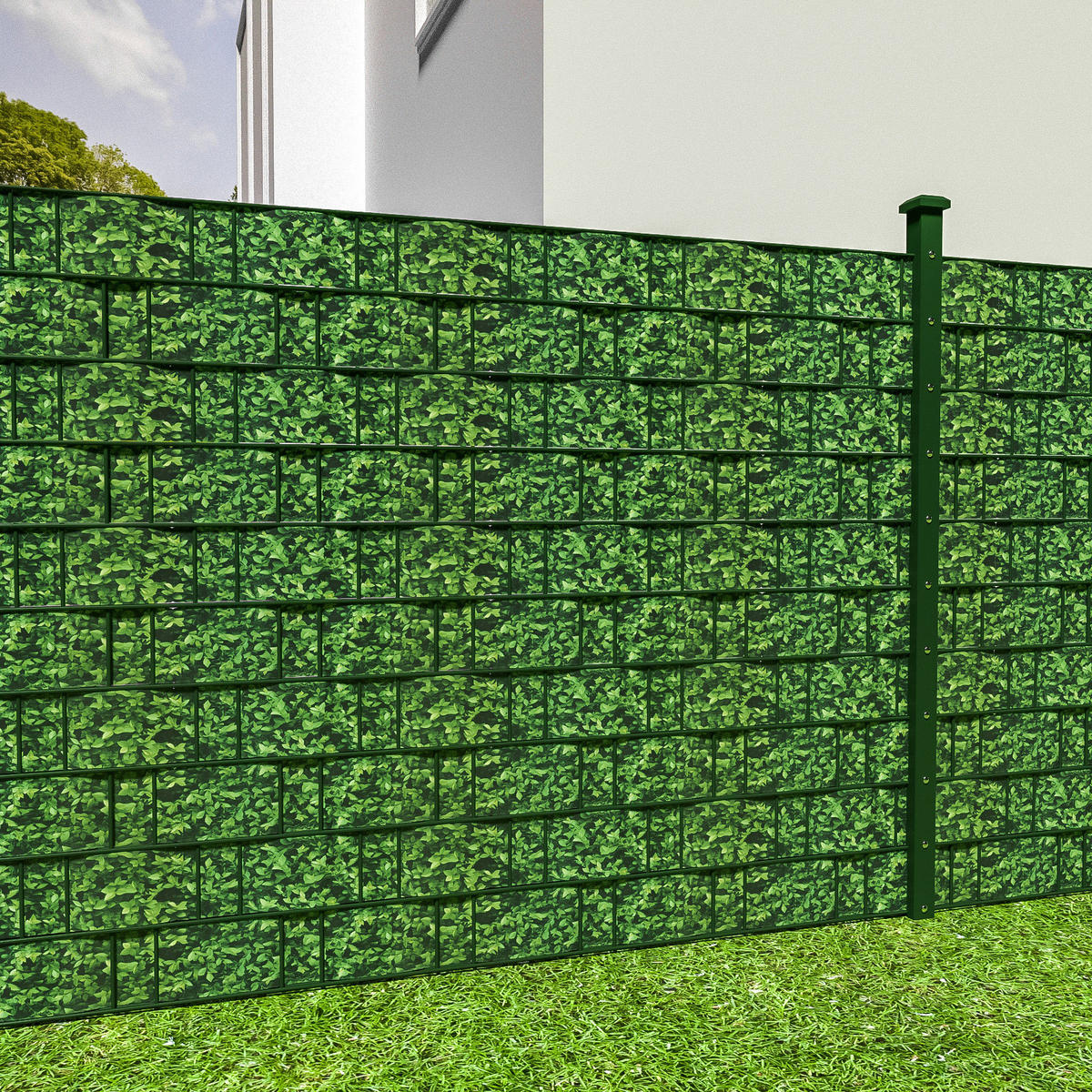 SICHTSCHUTZSTREIFEN ,leichte Montage, inklusive Befestigungsclips,grünes Laub - Grün, Kunststoff (7000/19cm) - tectake