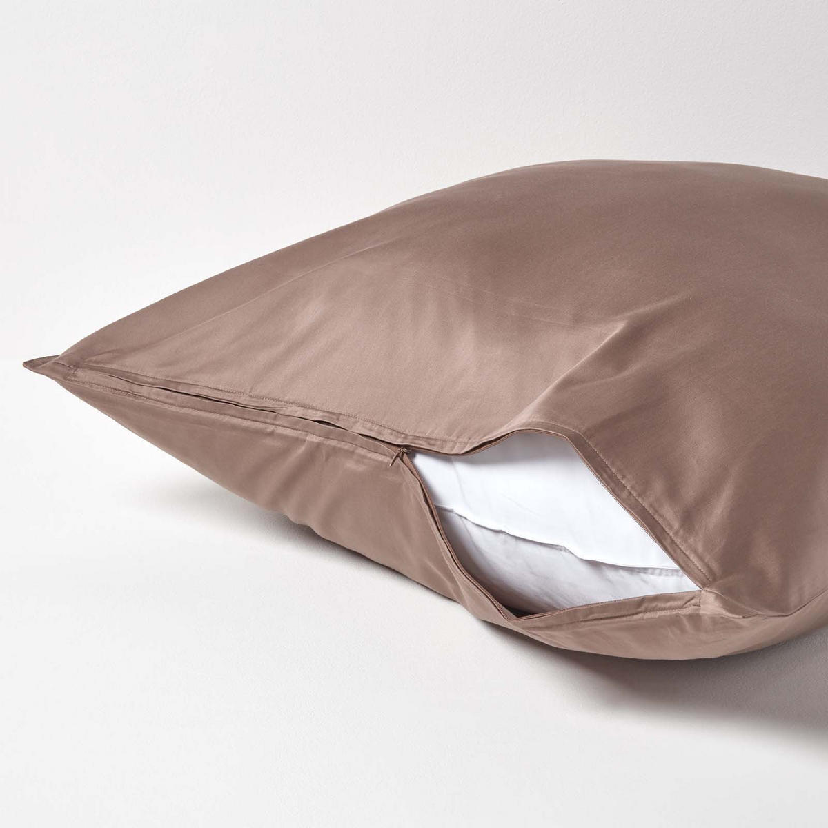 BIO-KISSENBEZUG Satin, Fadendichte 400 - Braun, Textil (80/80cm) - Homescapes