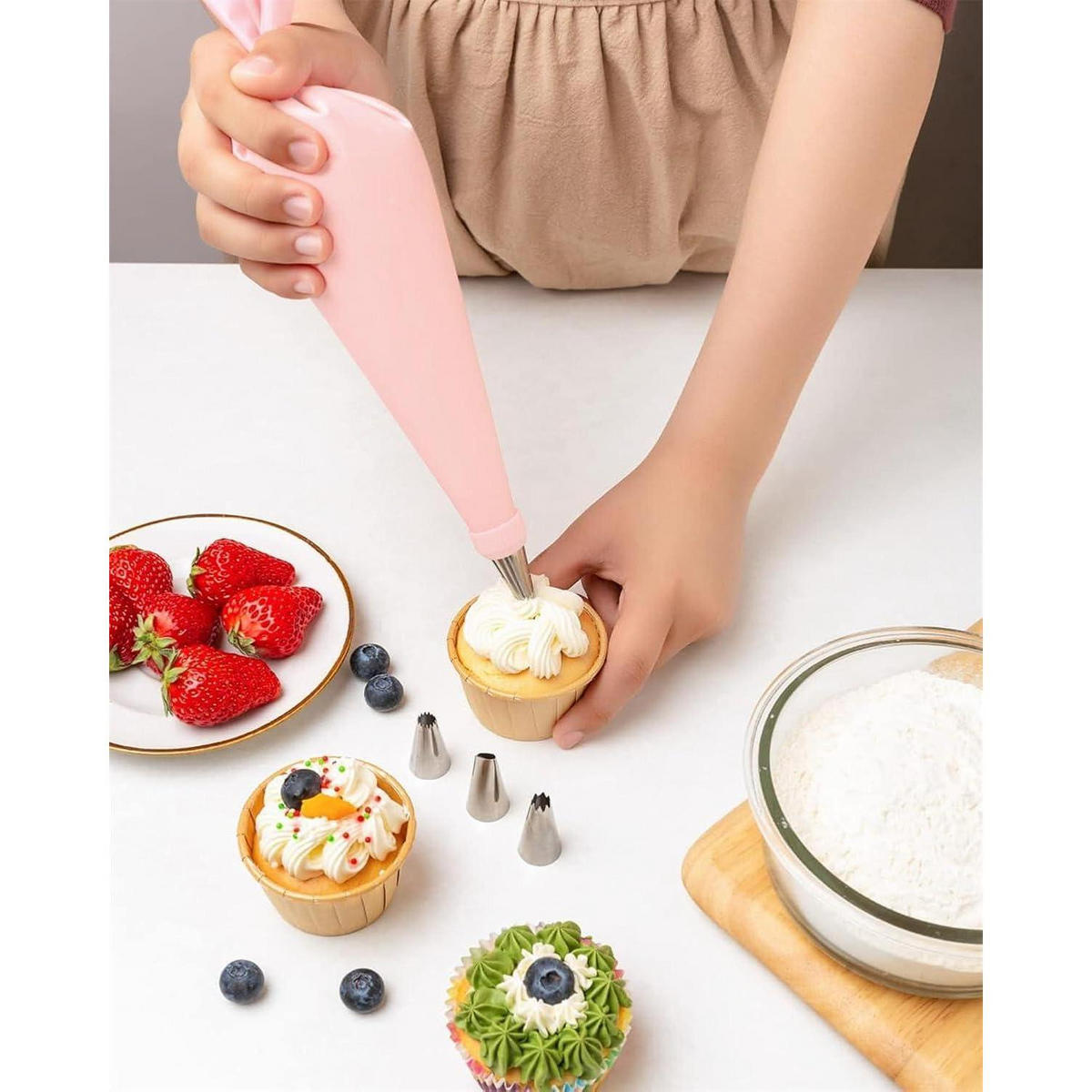 SPRITZBEUTEL Set 40-teilig mit Tüllen und Zubehör - Multicolor, Kunststoff (20/3/35cm)