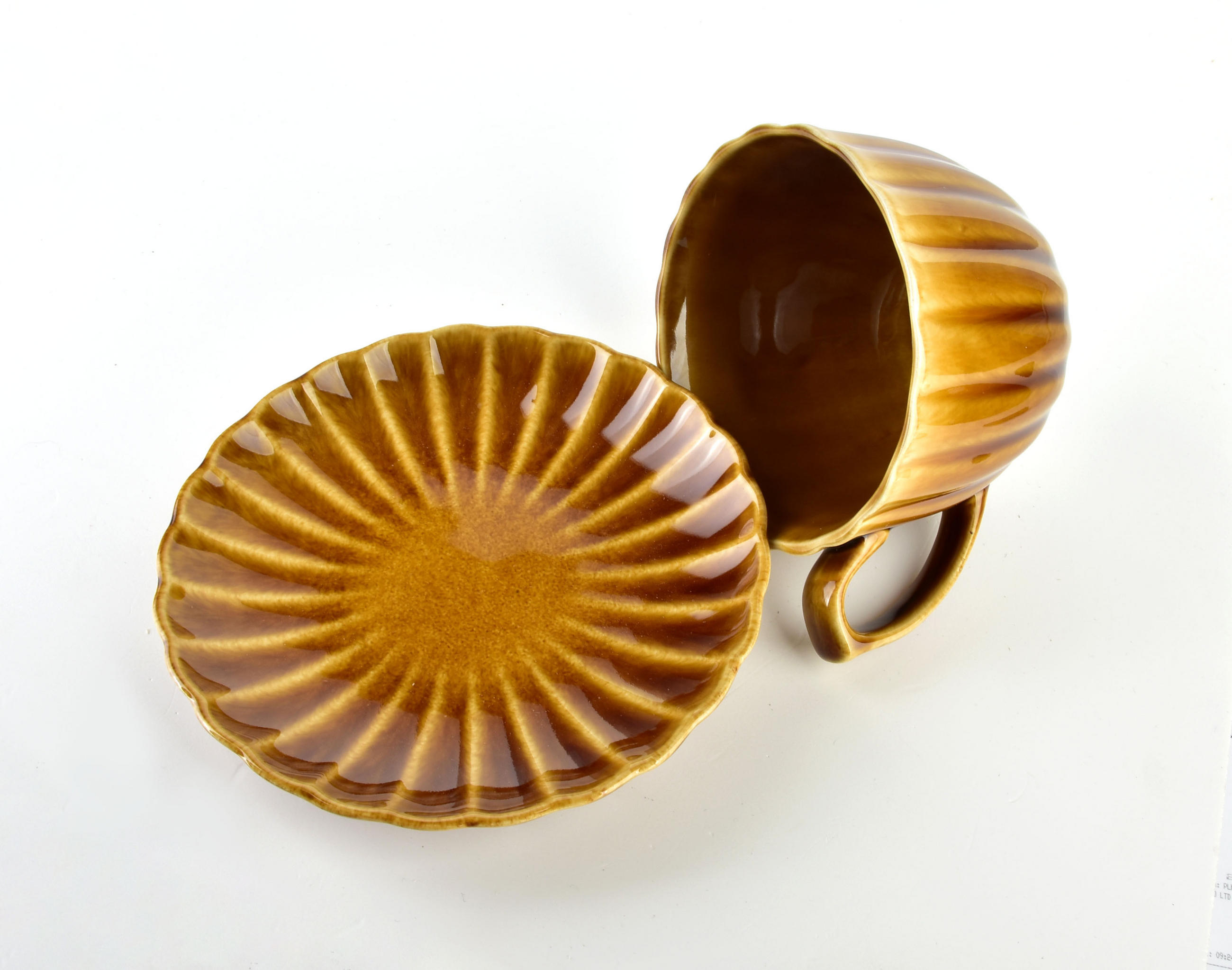TASSE mit Untertasse Basic Honig 14.8/14.8/9 cm Keramik - Honig, Keramik (0.3L) - Mondex