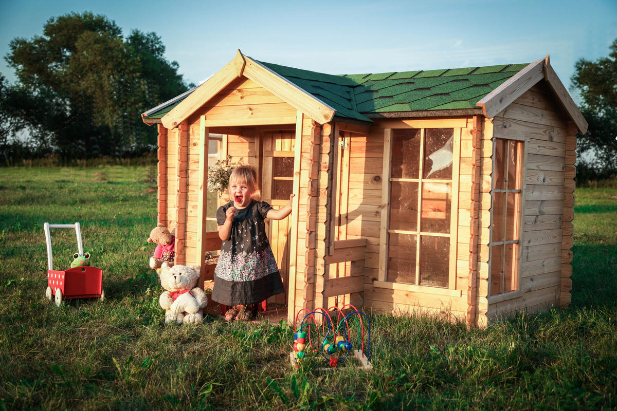 KINDERSPIELHAUS aus Holz - B241xT178xH151 cm/2.63m2 - M520 - Beige, Holz (241/151/187cm) - Timbela