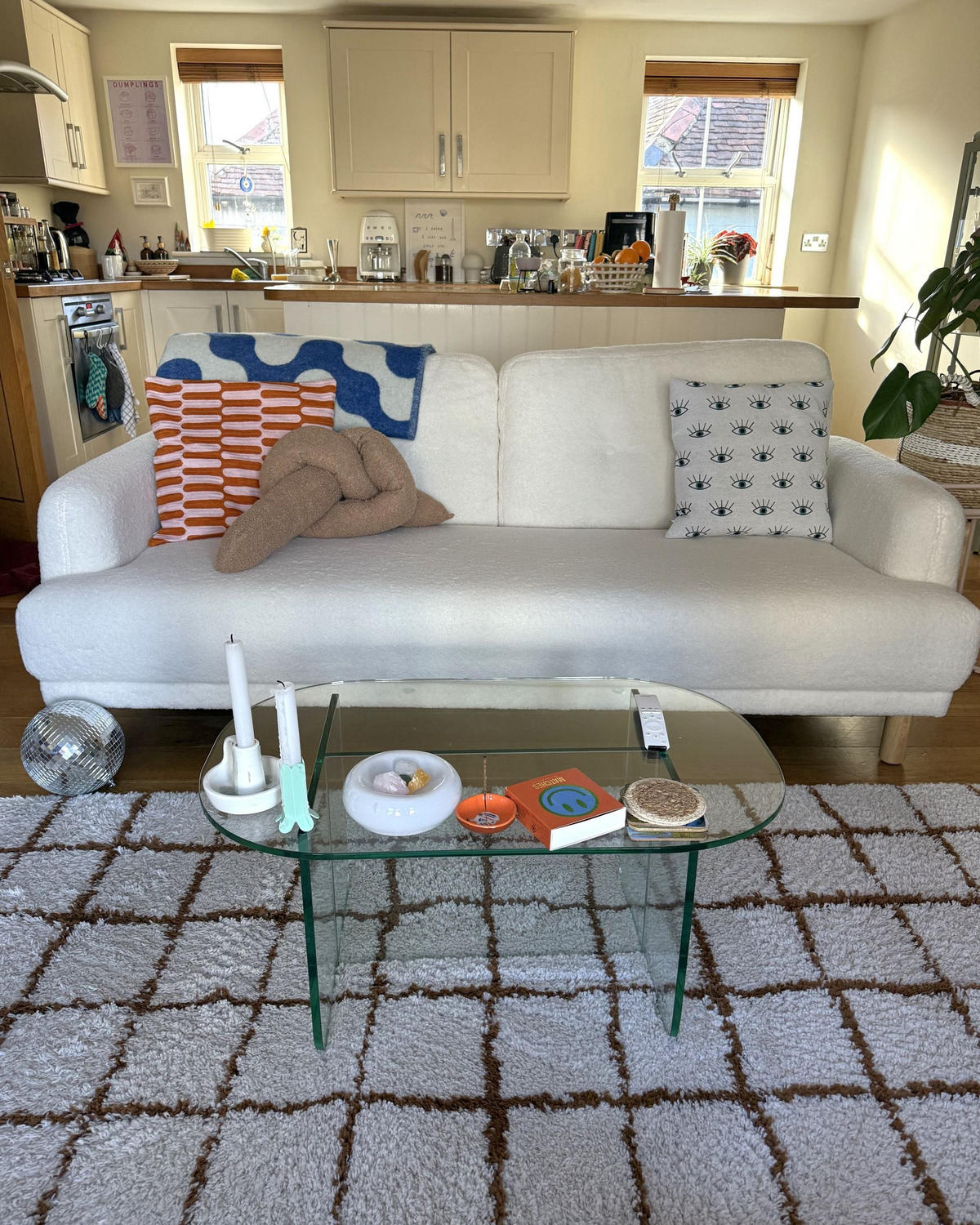 3-SITZER-SOFA Bouclé Weiß Tuve - Hellbraun/Weiß, Textil (199/85/90cm) - Beliani