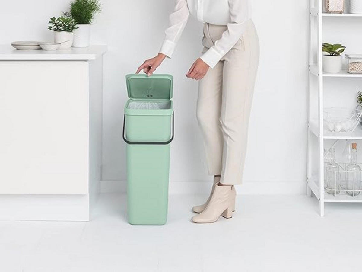 MÜLLEIMER Mit Stay Open Deckel 40 Liter 62 x 26,8 x 34,5 cm Kunststoff Jade - Grün, Kunststoff (26.8/62/34.5cm) - PROREGAL