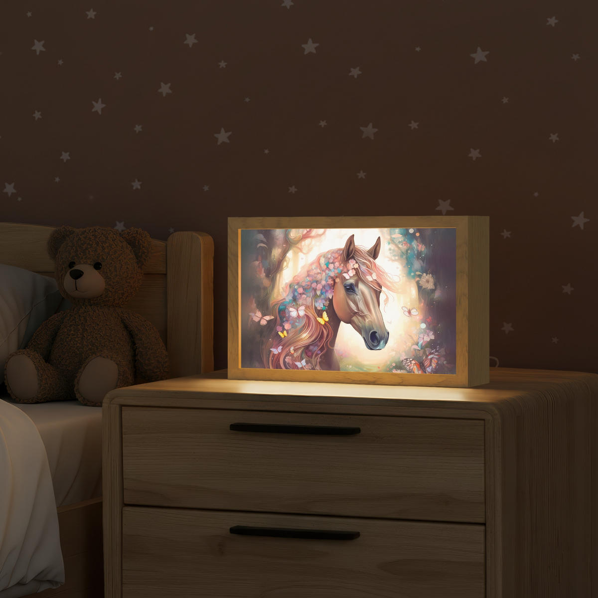 NÁSTĚNNÁ LAMPA Kůň - Příroda - Květiny - Motýli - Les 30x20 cm - tmavě hnědá, kompozitní dřevo (30/20/8cm) - OnlyWow