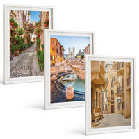BILDER SET 3er Set - 40x60 cm Weißer Rahmen - Die bezaubernden Straßen des Brunnens - Weiß, Kunststoff (40/60cm) - TULUP
